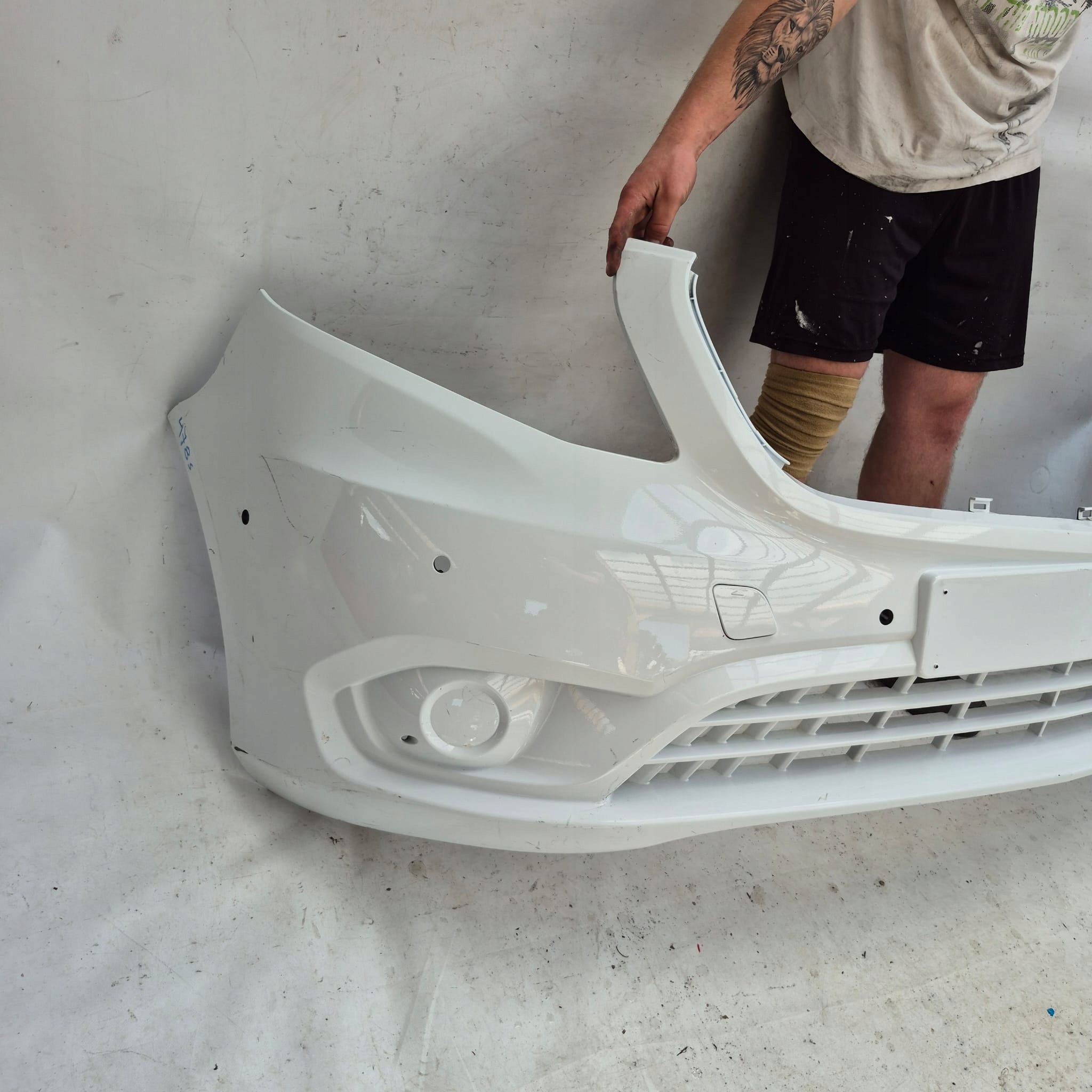 MERCEDES VITO W447 ELECTRIC bumper front front PDC A4478850825