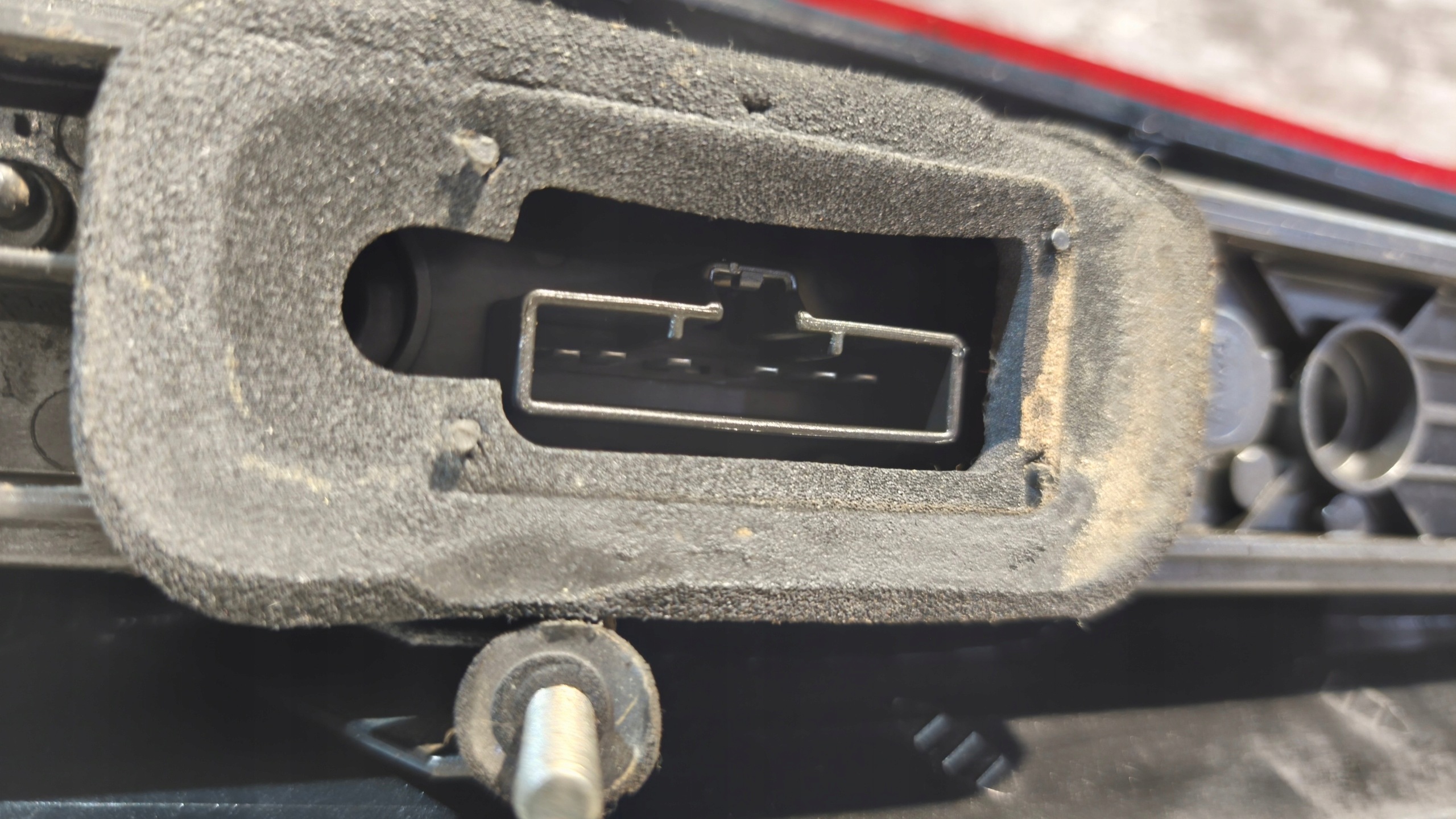 light right rear part 02R00F FORD C-MAX 2003r