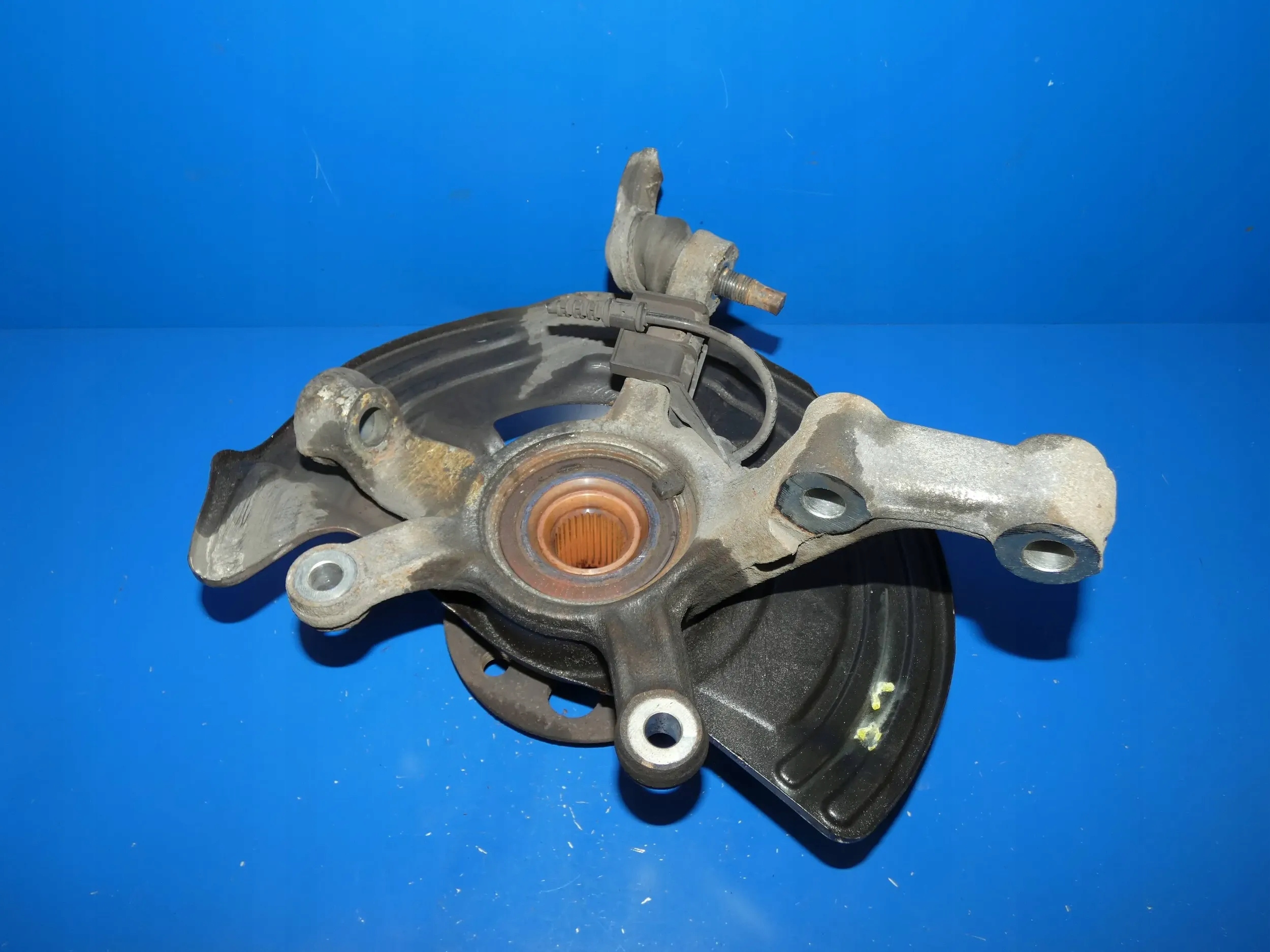 Mercedes A KLASA W176 swing of the pivot left left front front