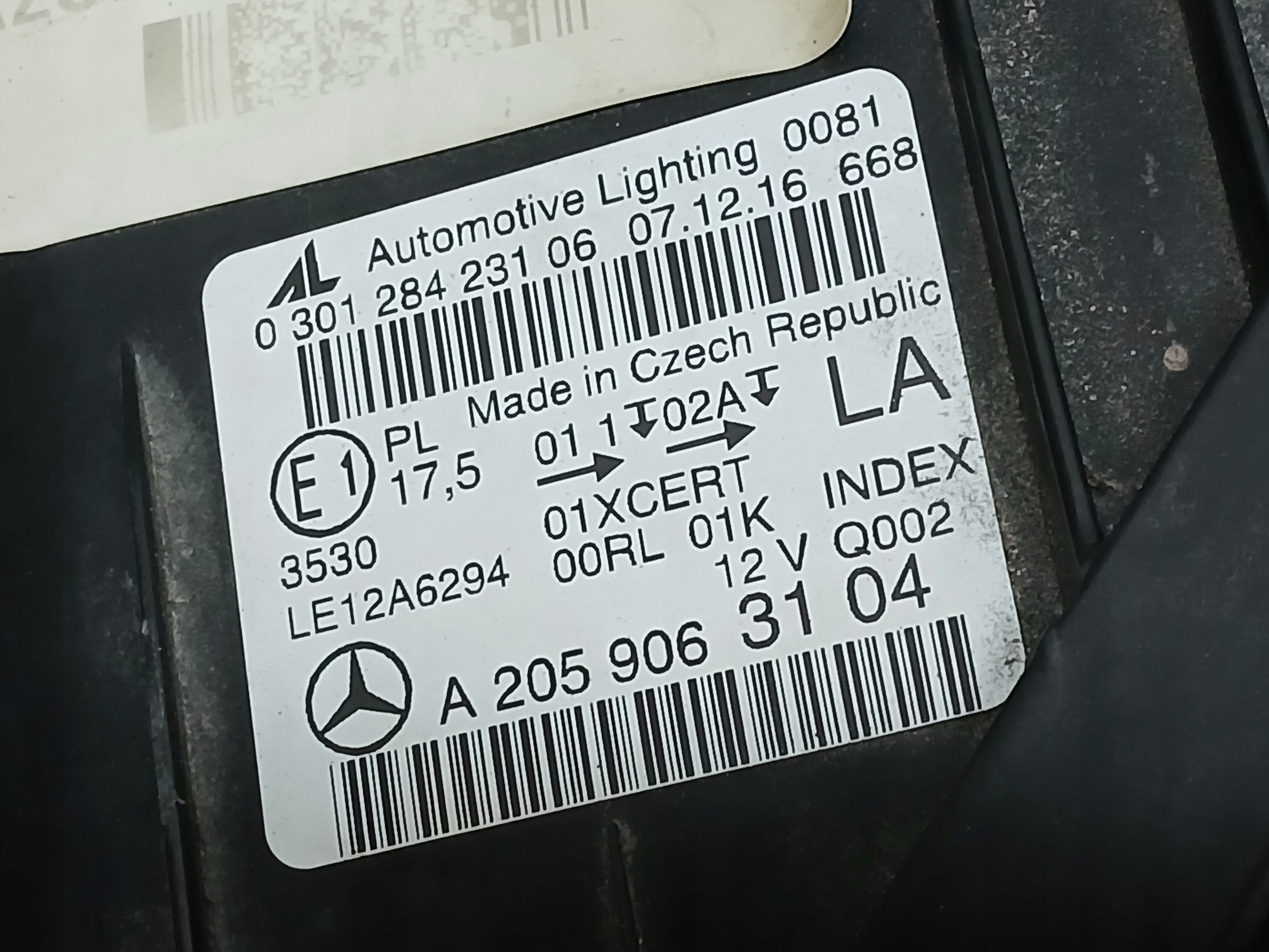 light front left MERCEDES C KLASA W205 A205 FULL LED ILS A2059063104