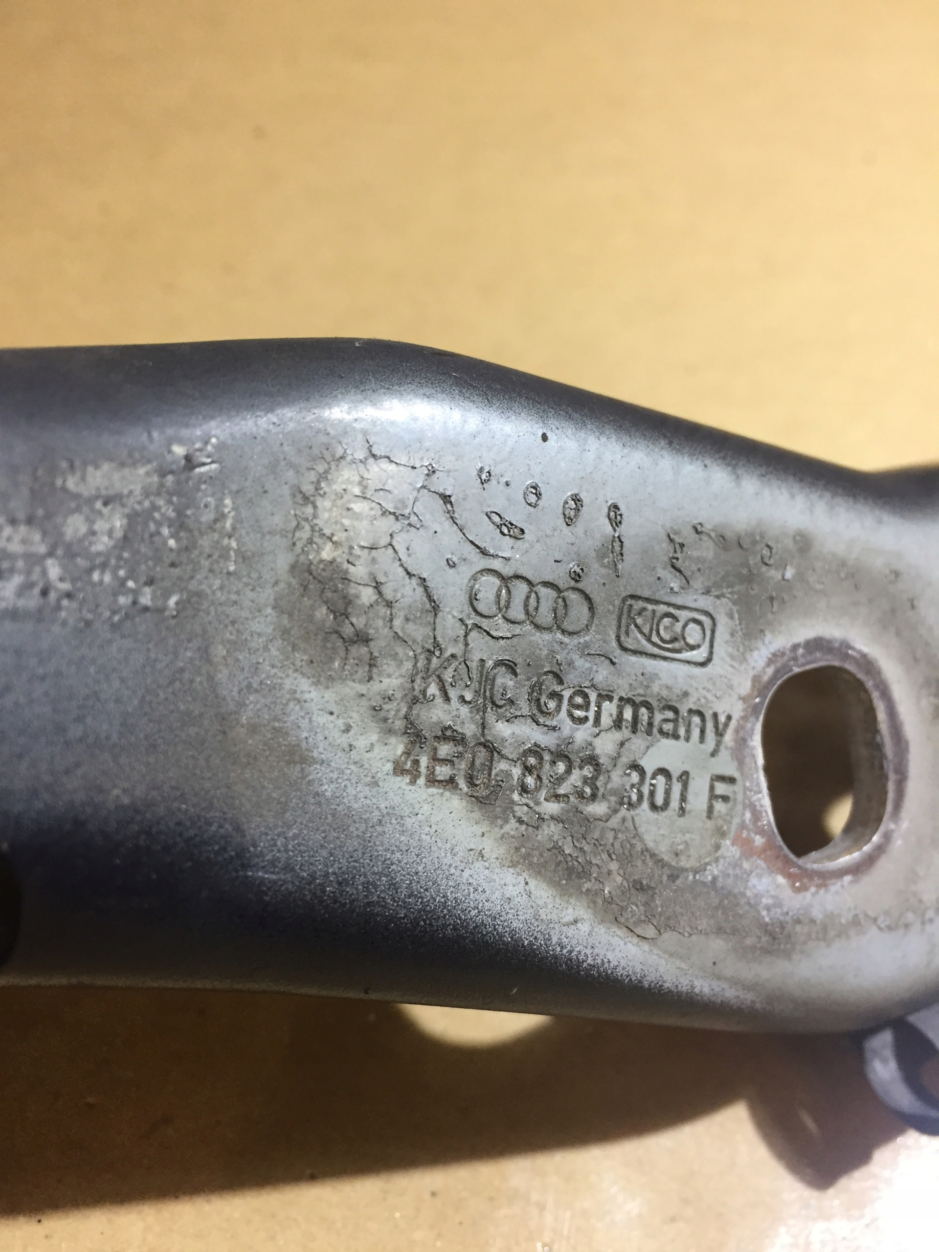 AUDI A8 D3 panty pant kapoty KOMPLET