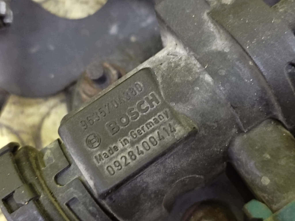PEUGEOT 407 tank vacual 9635576177