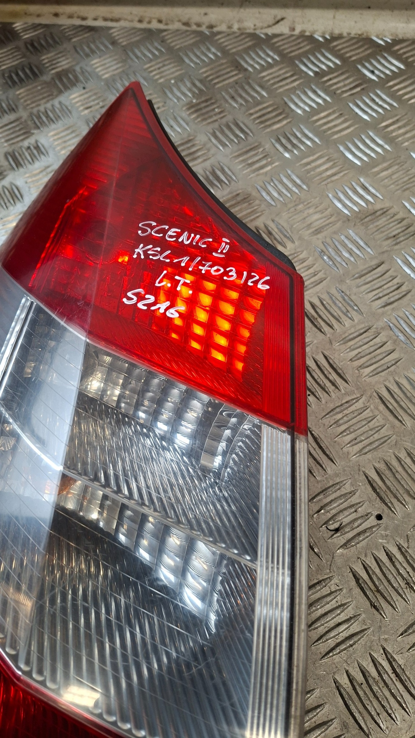 light left rear part RENAULT SCENIC II