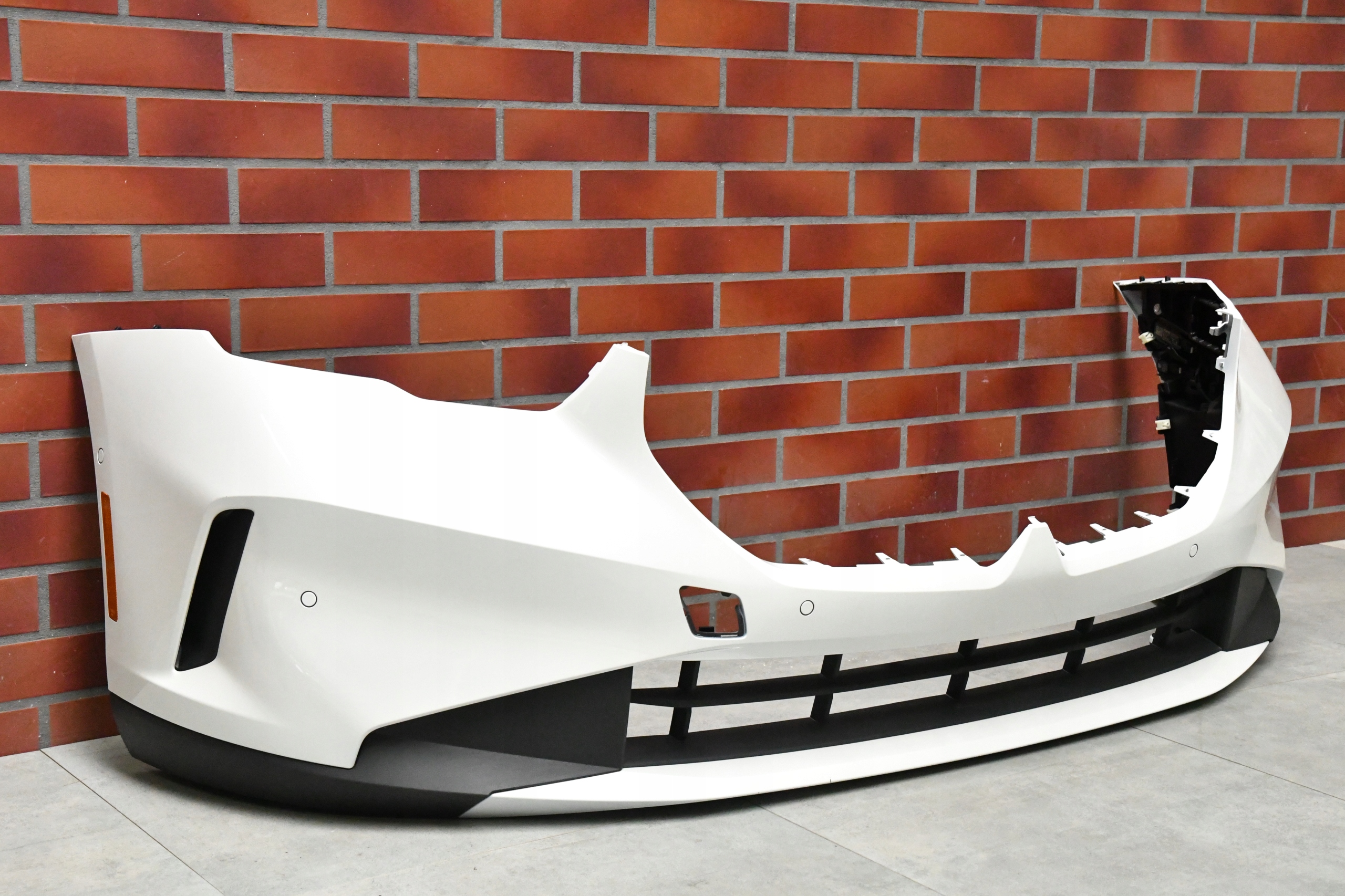 bumper front front BMW 5 G60 G61 MINERALWEISS A96 USA