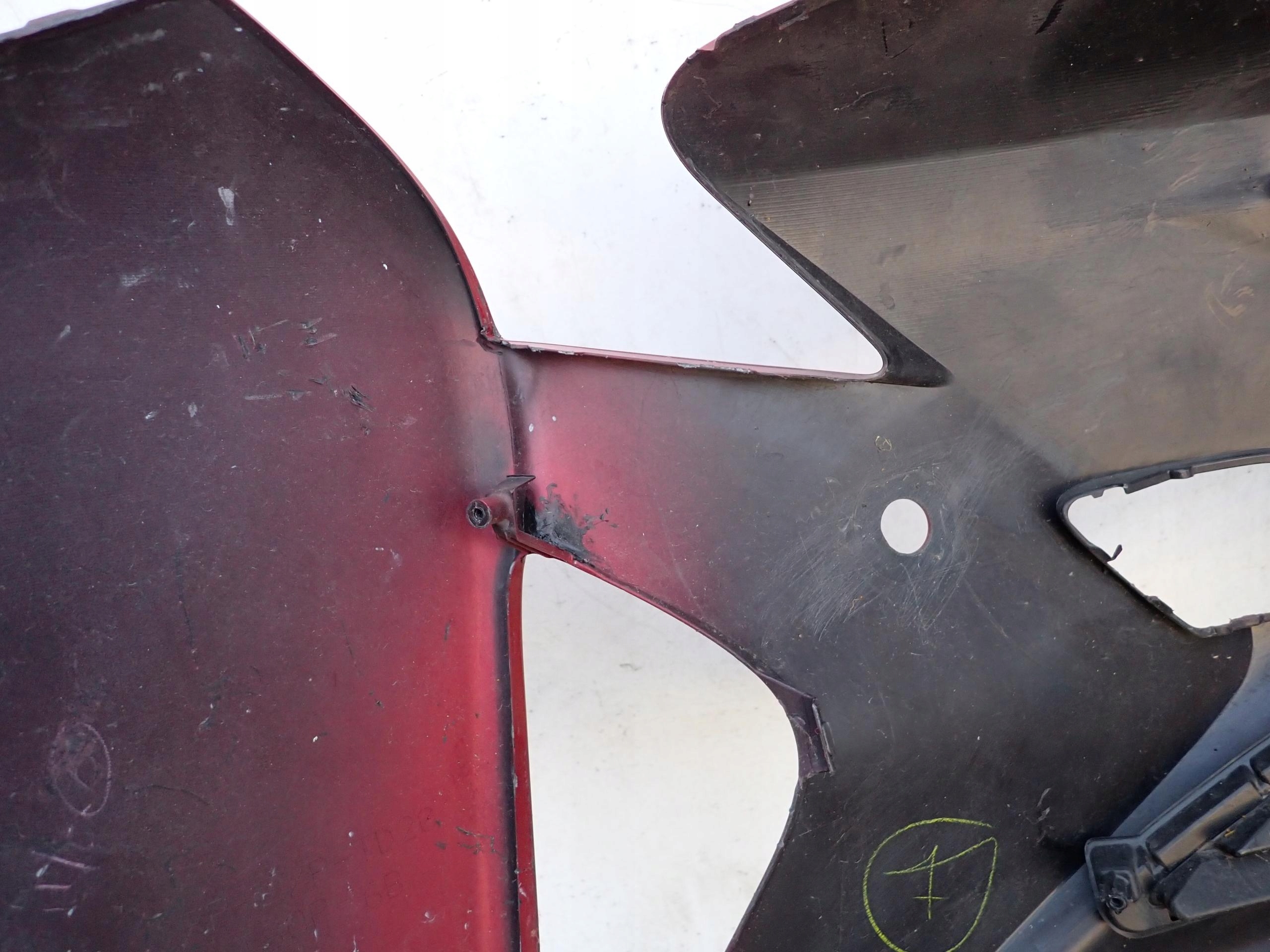 TOYOTA PRIUS IV 15- bumper front front PDC