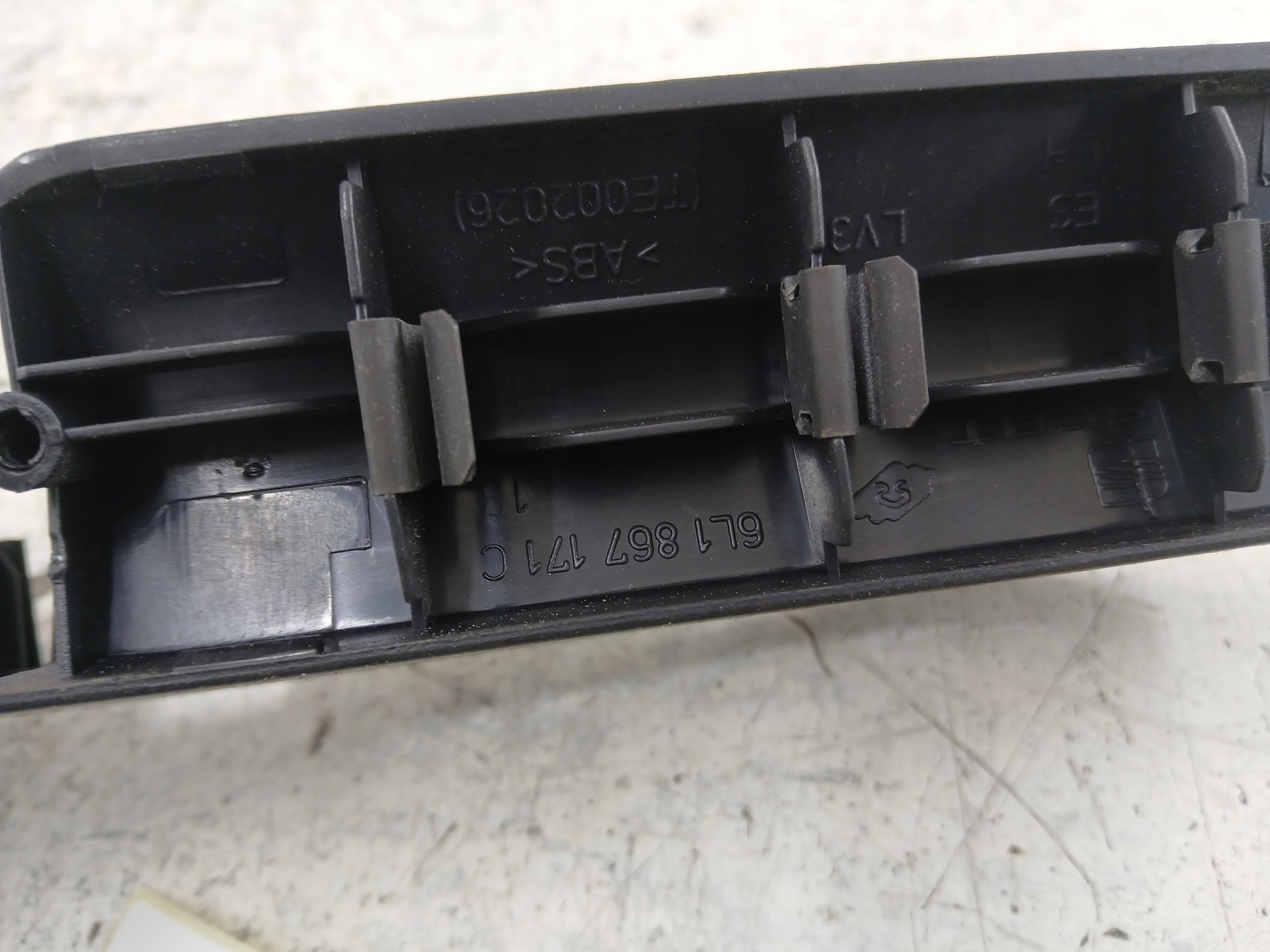 SEAT IBIZA III PANEL okna levý předek