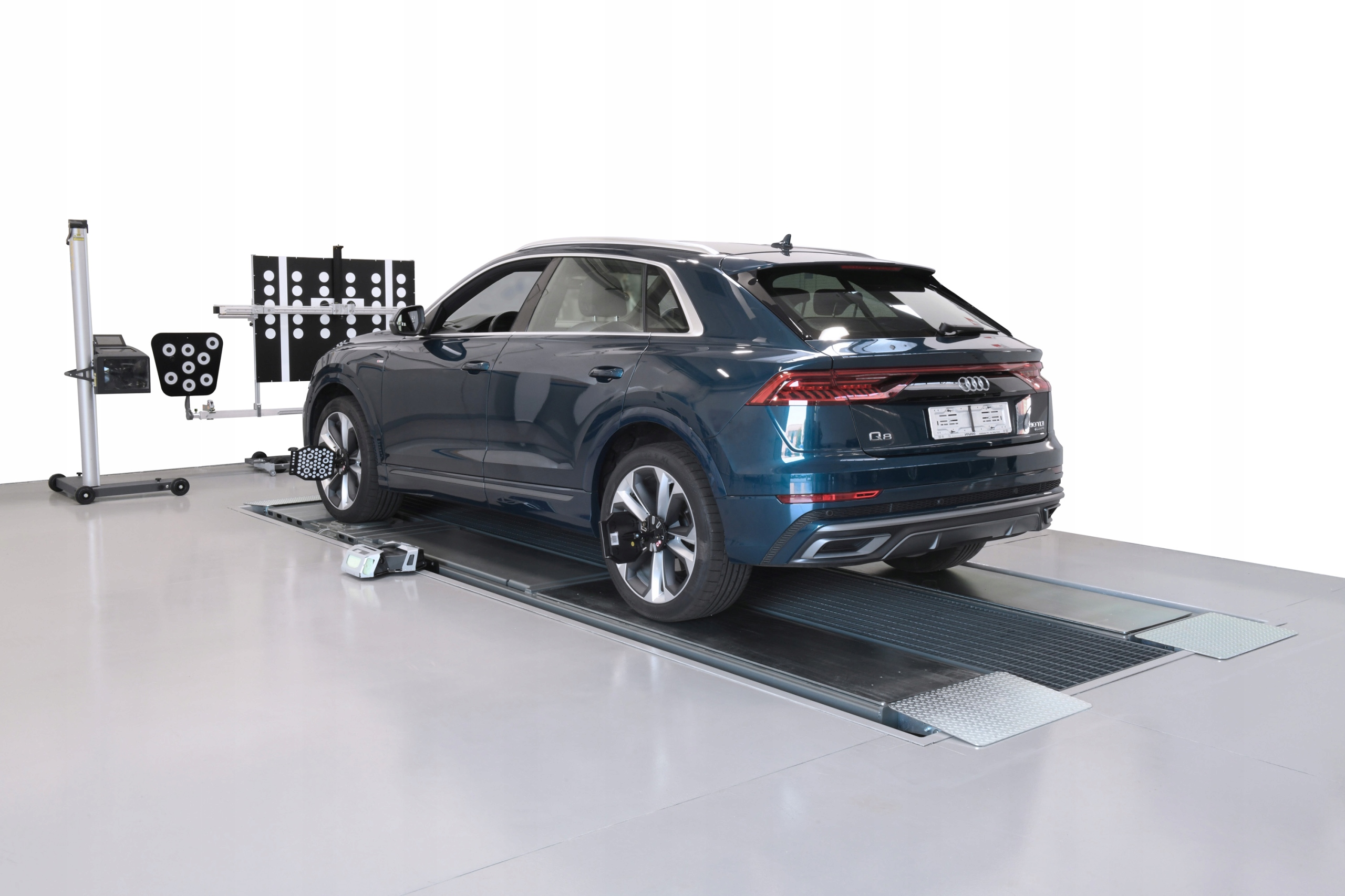 4c4b5b204f22976f95c37b5e3c34