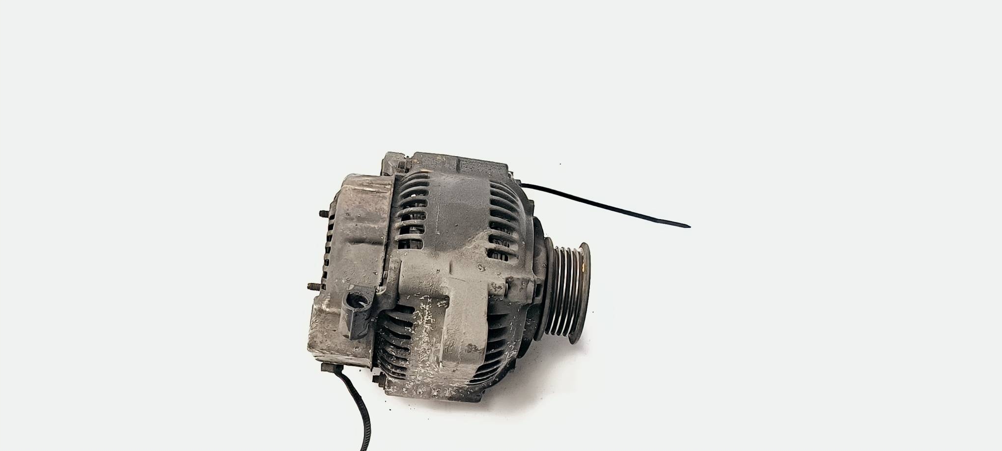 alternator TOYOTA CARINA