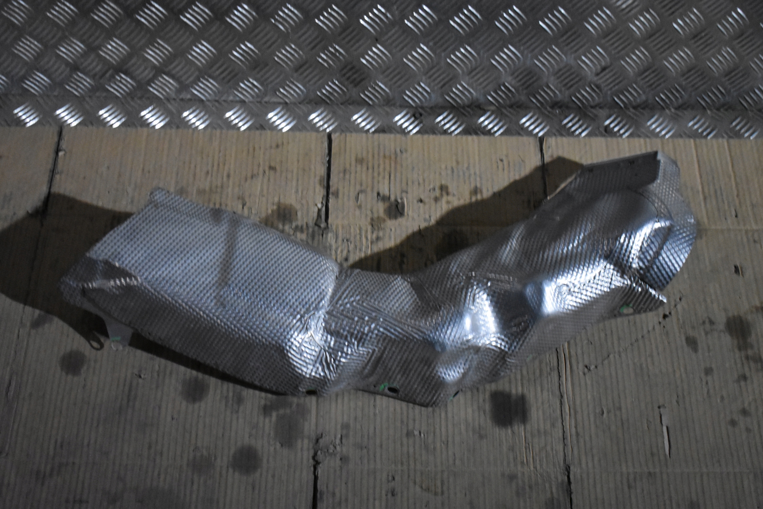 IDEALNA BLENDE ABDECKUNG TERMICZNA PORSCHE PANAMERA 971 1