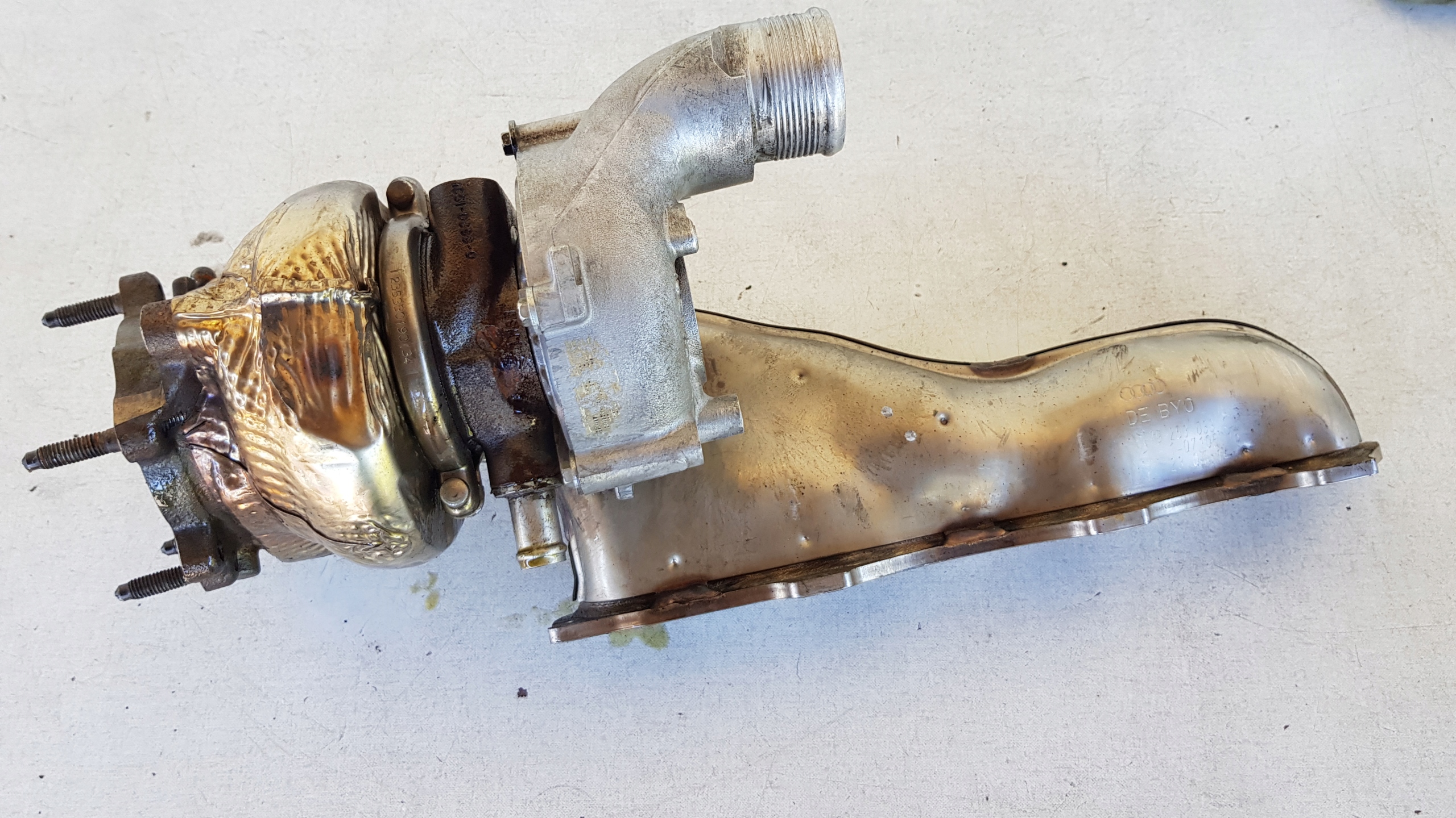 TURBOSPRĘŻARKA AUDI S8 D4 LIFT 4.0 TFSI PRAWA