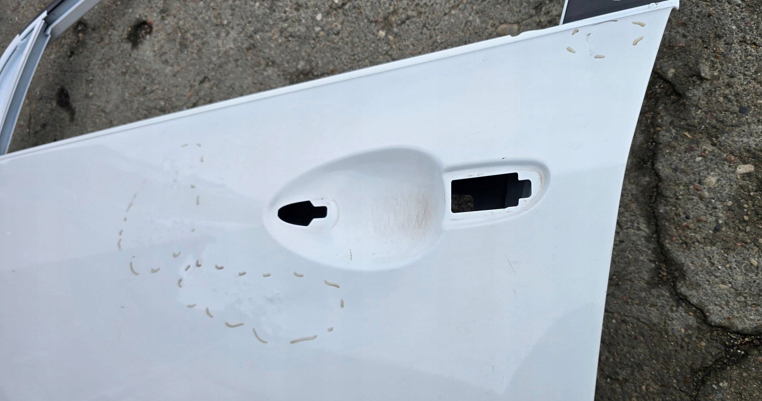 Mazda 2 DE 2007-2014 předek strana levá dveře přední