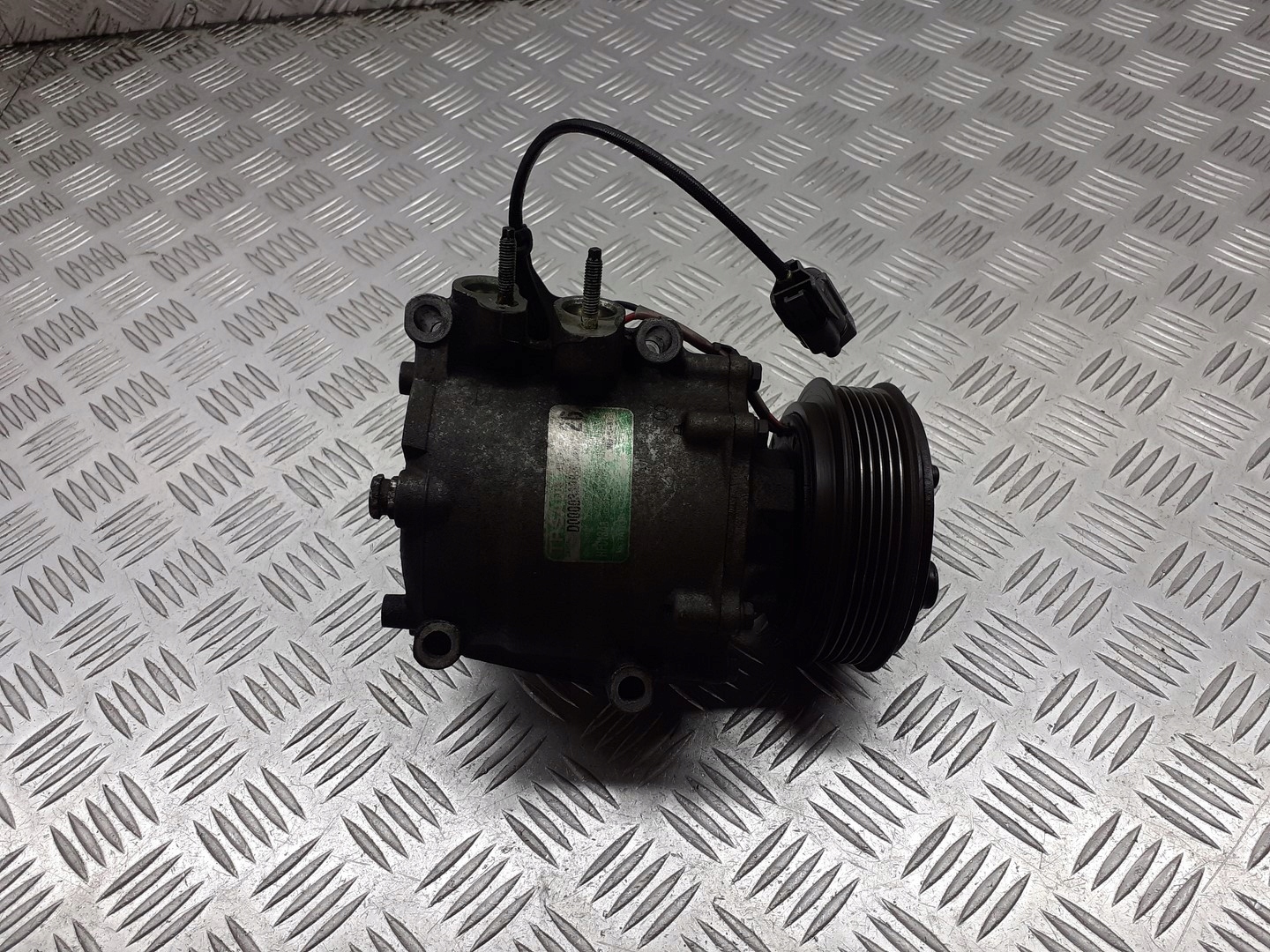 компрессор кондиционера Honda Civic VII 1.4 38800-PLA-E02