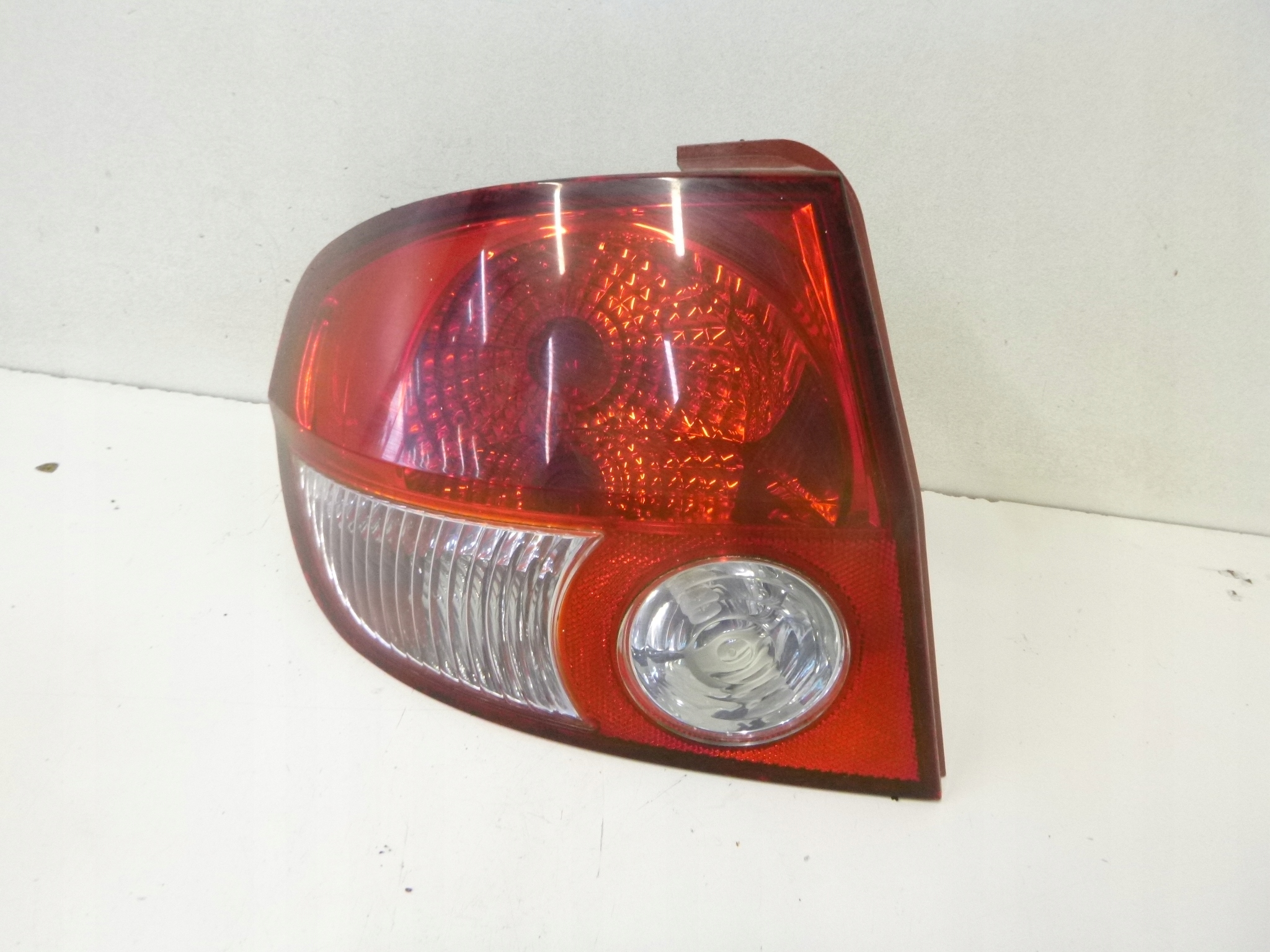 фонарь Hyundai GETZ 2002r.
