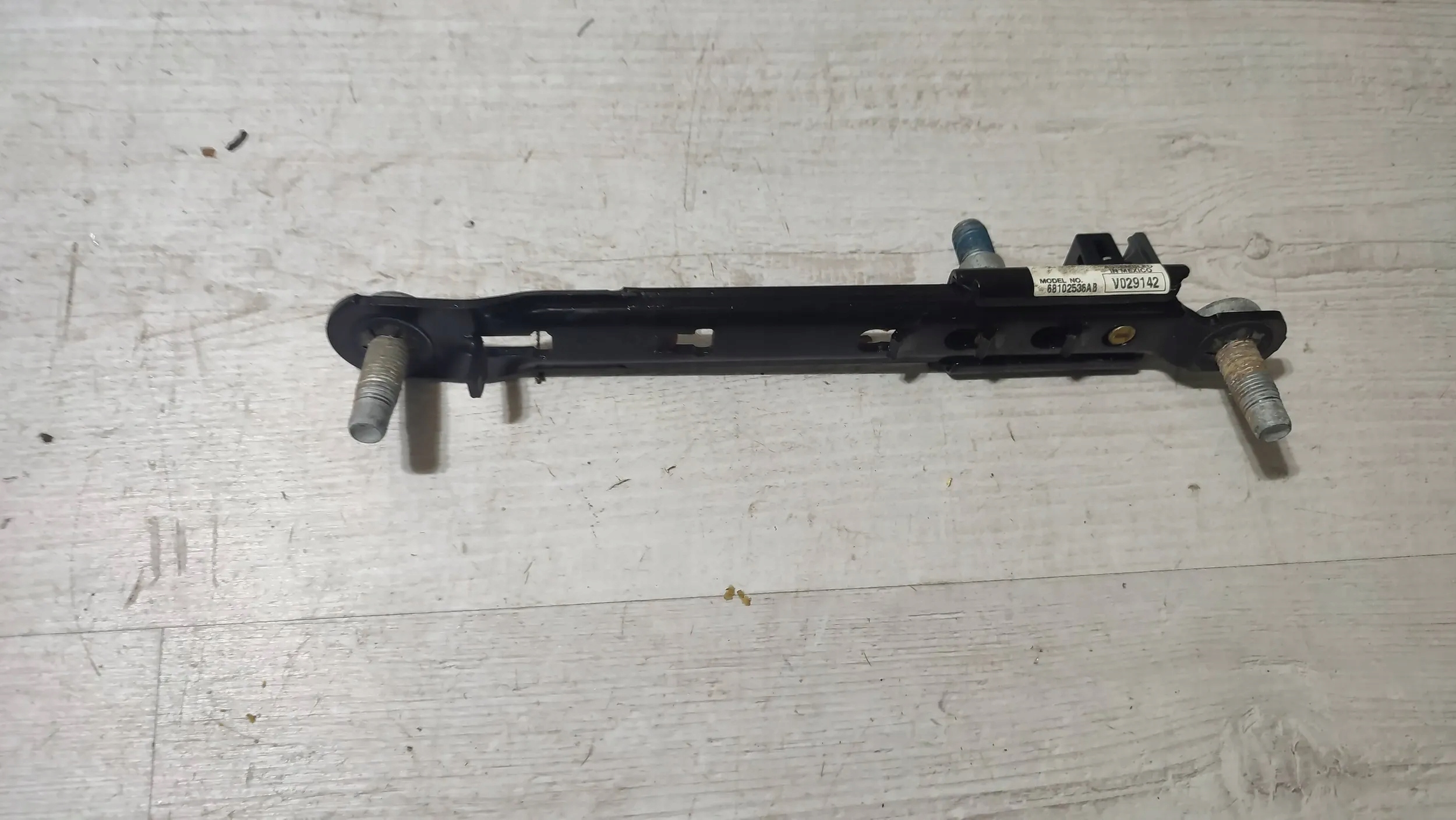 Jeep Cherokee KL 15r. 2.0d rail control supports safety