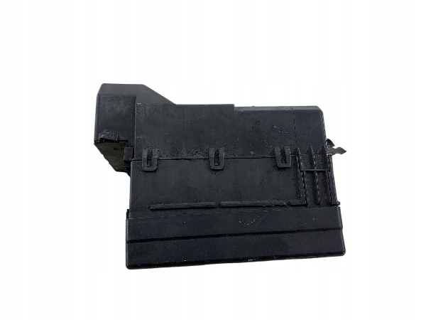 NISSAN PRIMERA P12 fuse box