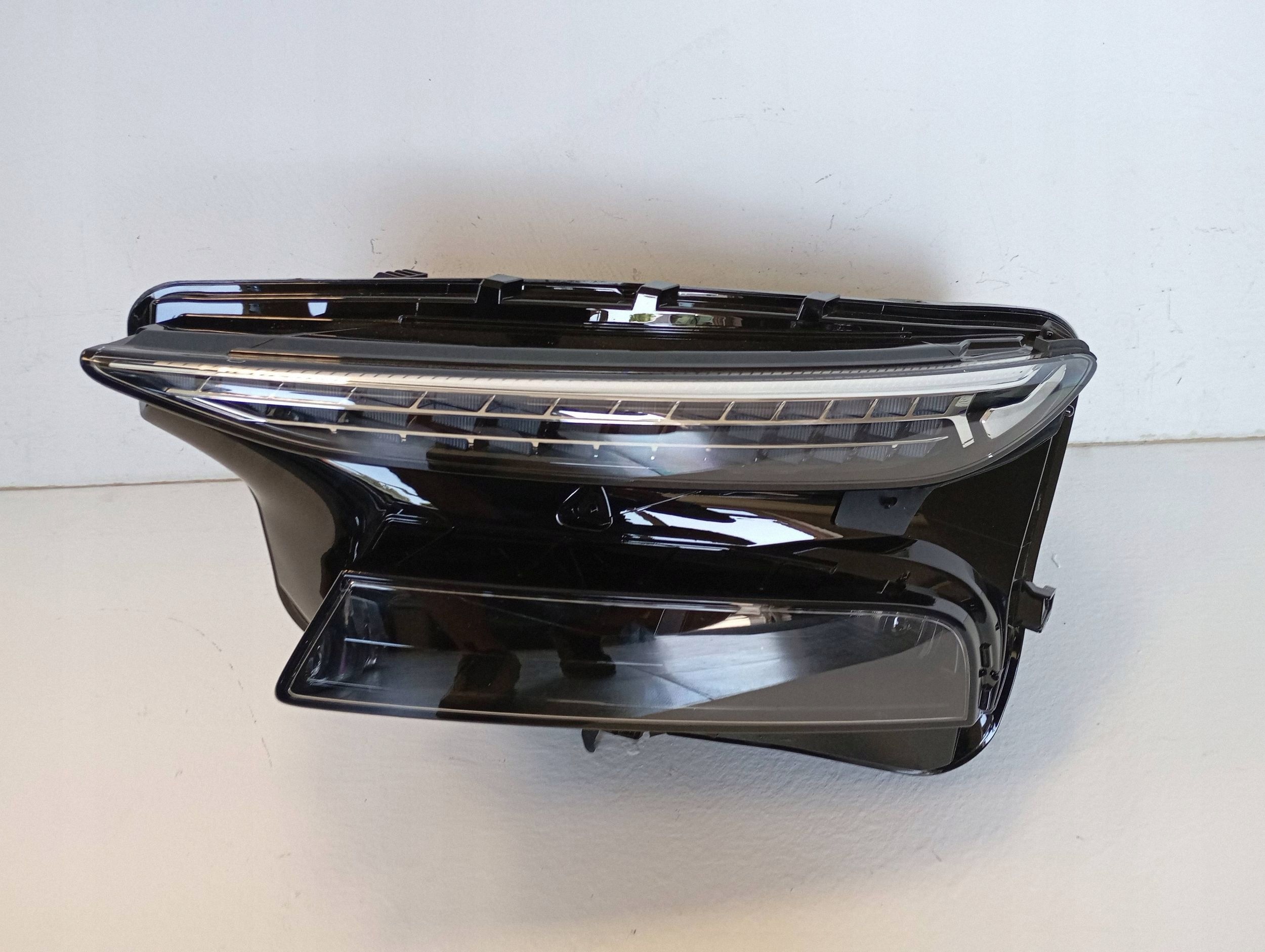 light front FULL LED left AUDI A6 ETRON 85E 85E941039R