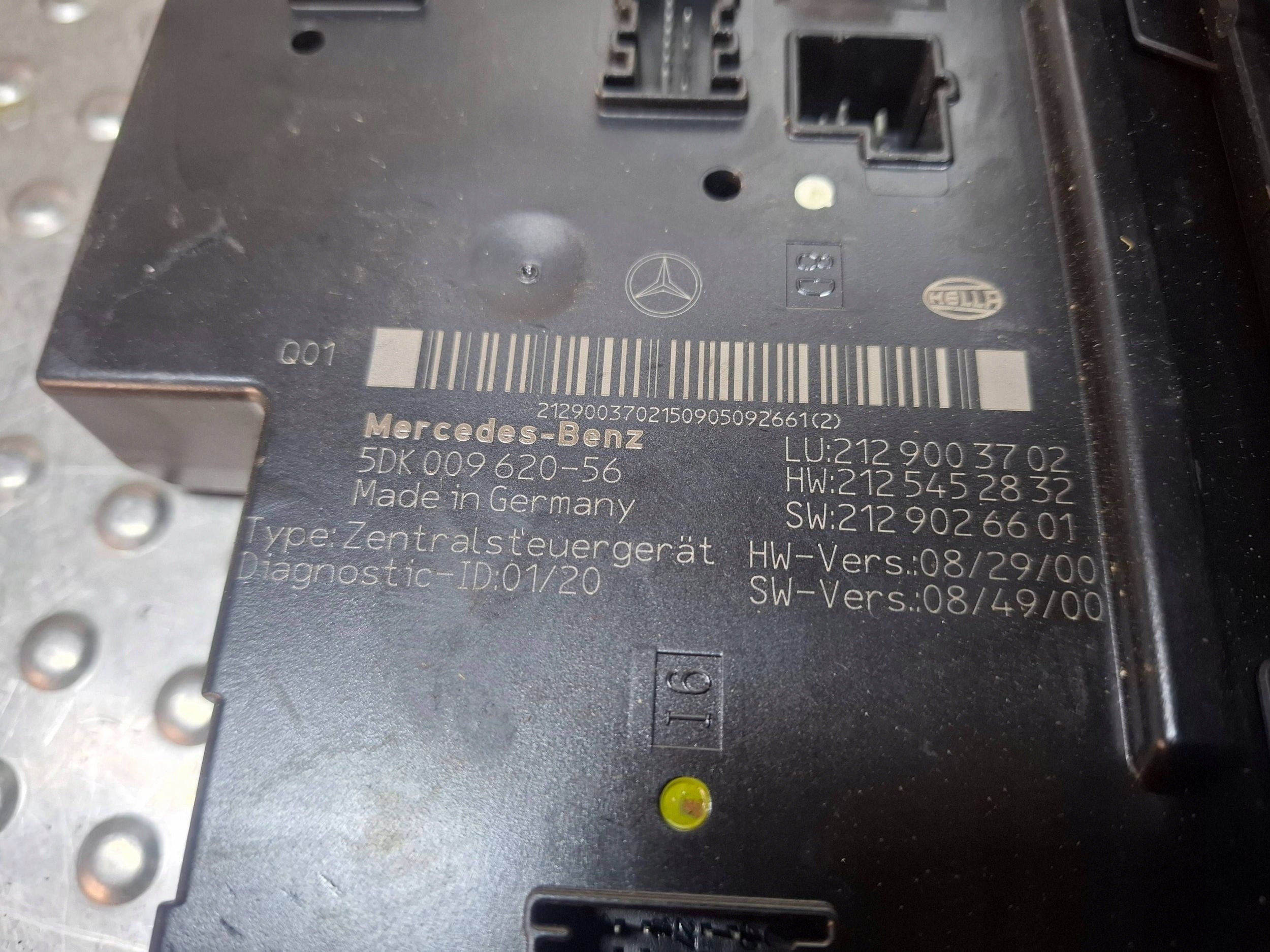 module control unit SAM 2129003702 MERCEDES W212 W204 W207 3.0 CDI