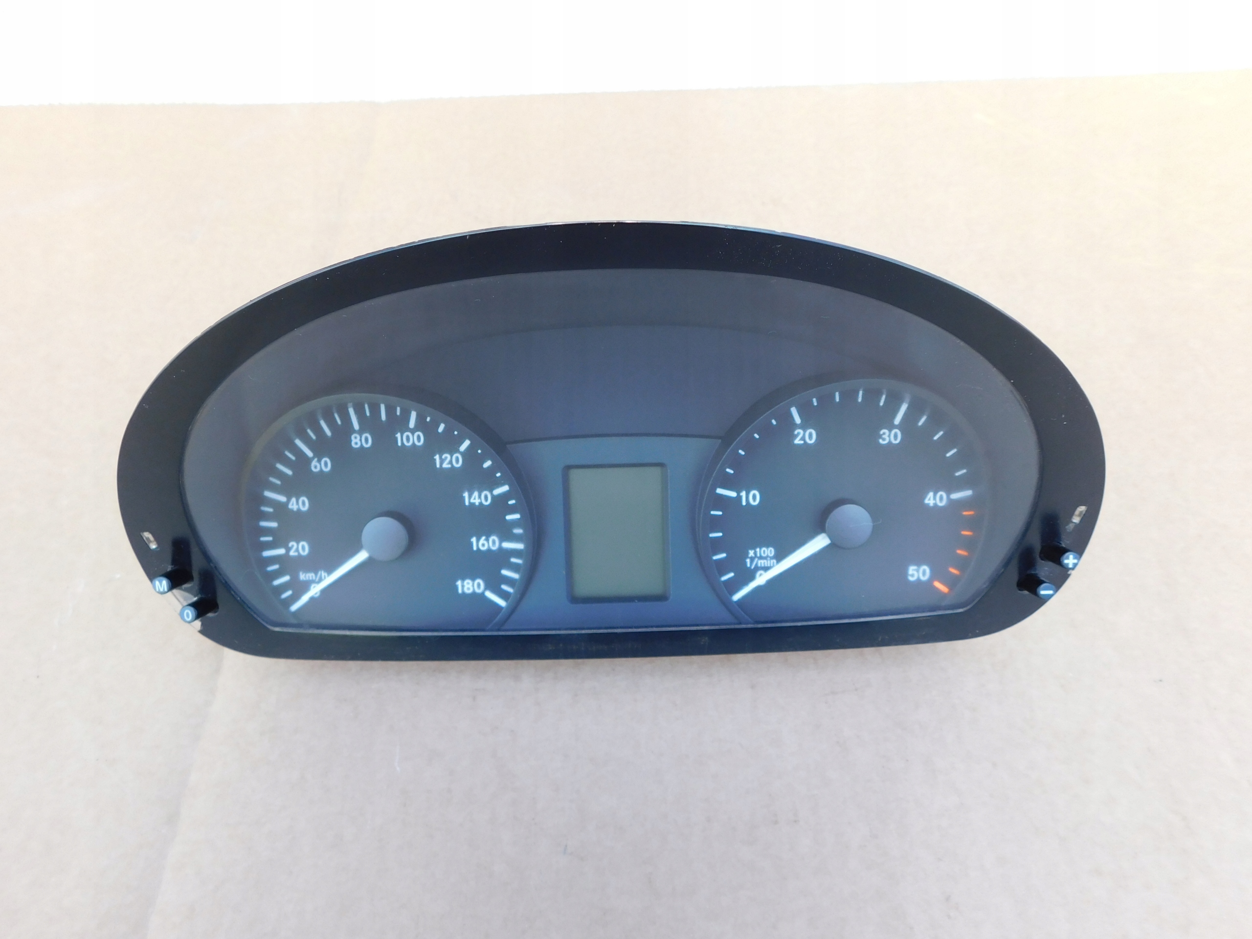 dials dials predkosciomierz Europa Sprinter 906 SPRAWNY A9064468221