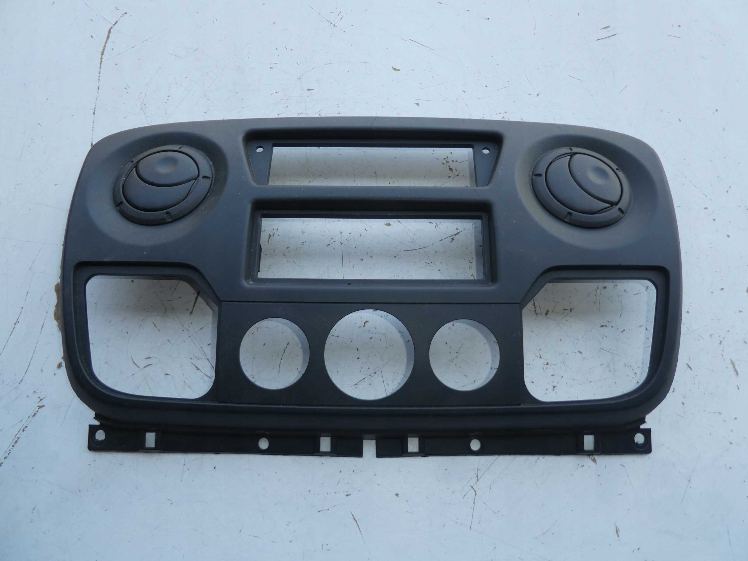 RENAULT MASTER III PANEL Châssis Console 682600025R