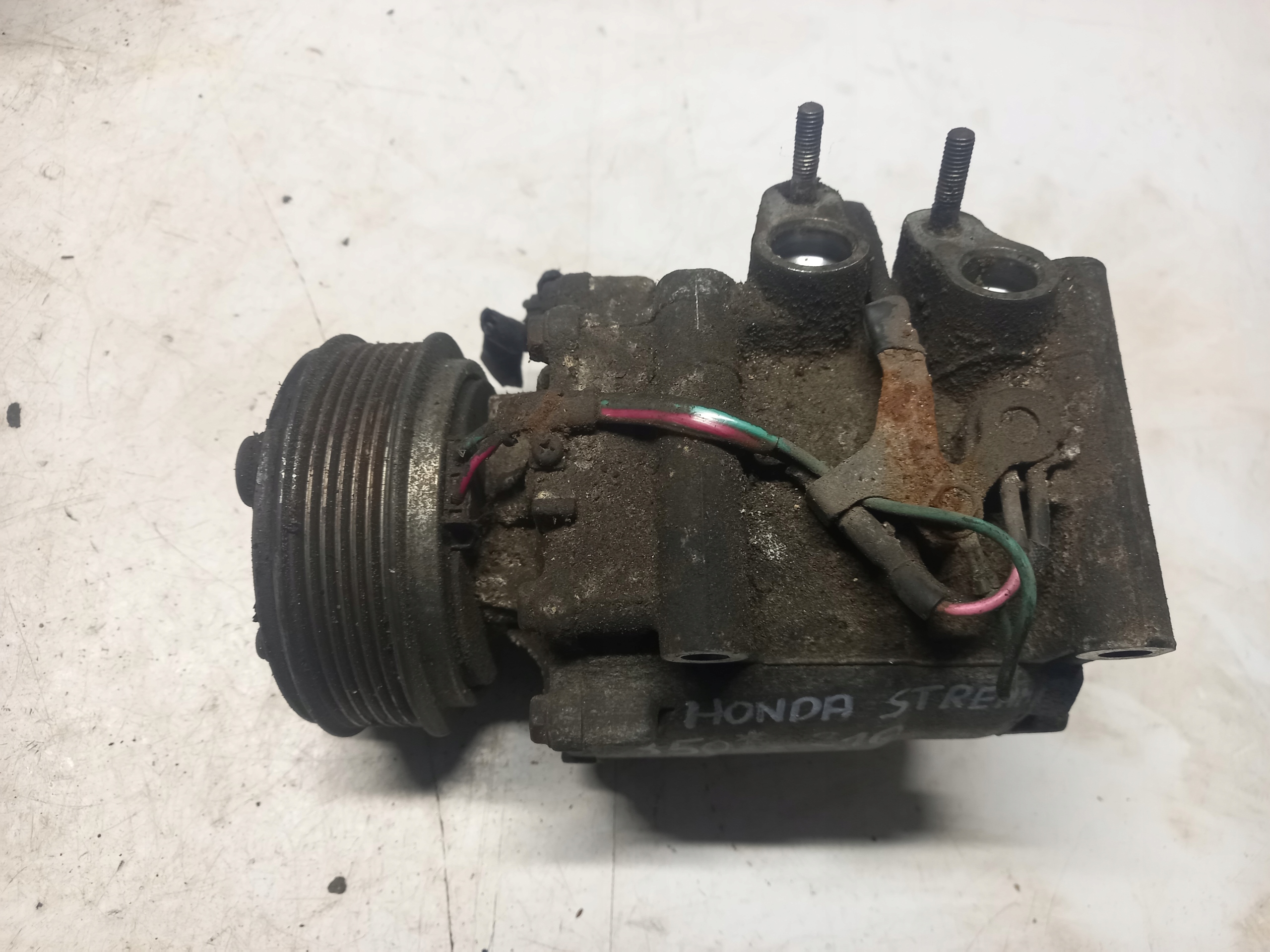 КОМПРЕССОР КОНДИЦИОНЕРА HONDA STREAM