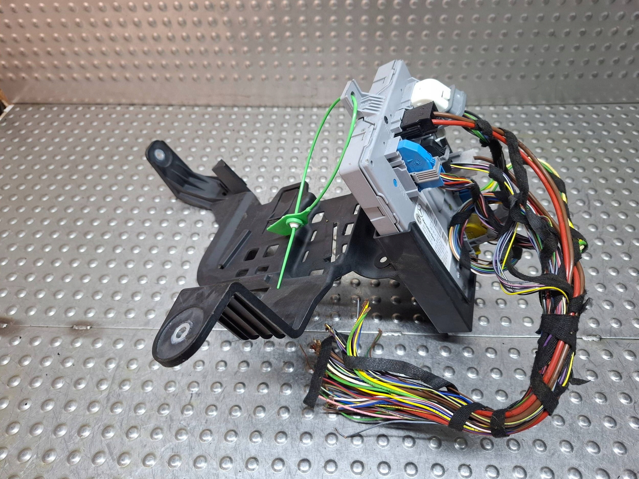 comfort control unit SAM control unit BSI A2229007109 MERCEDES W205
