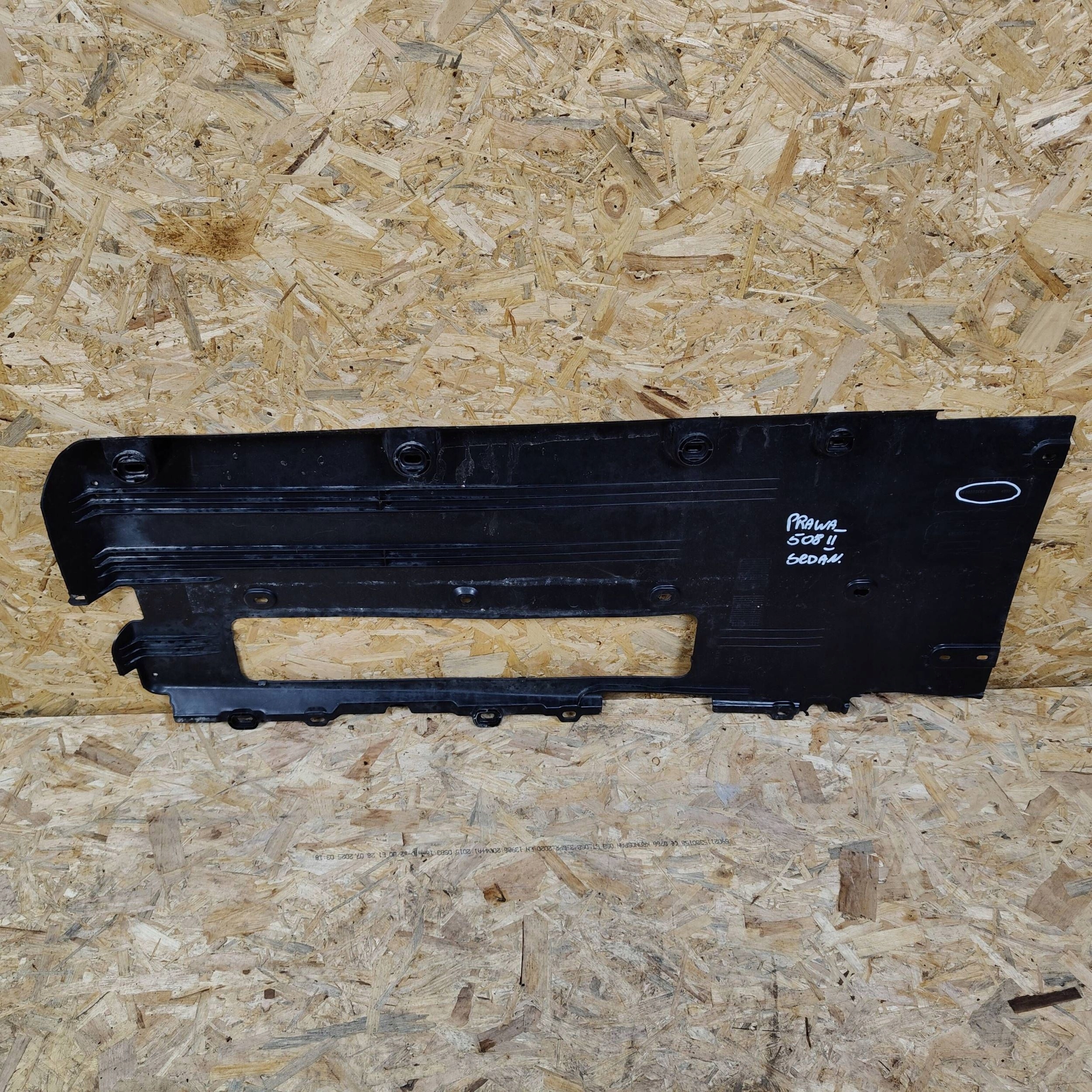 Blende Abdeckung mitte Unterfahrschutz Peugeot 508 II 9830303580