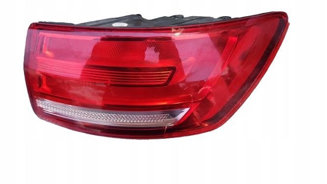 AUDI A4 B9 KOMBI licht rechts heck