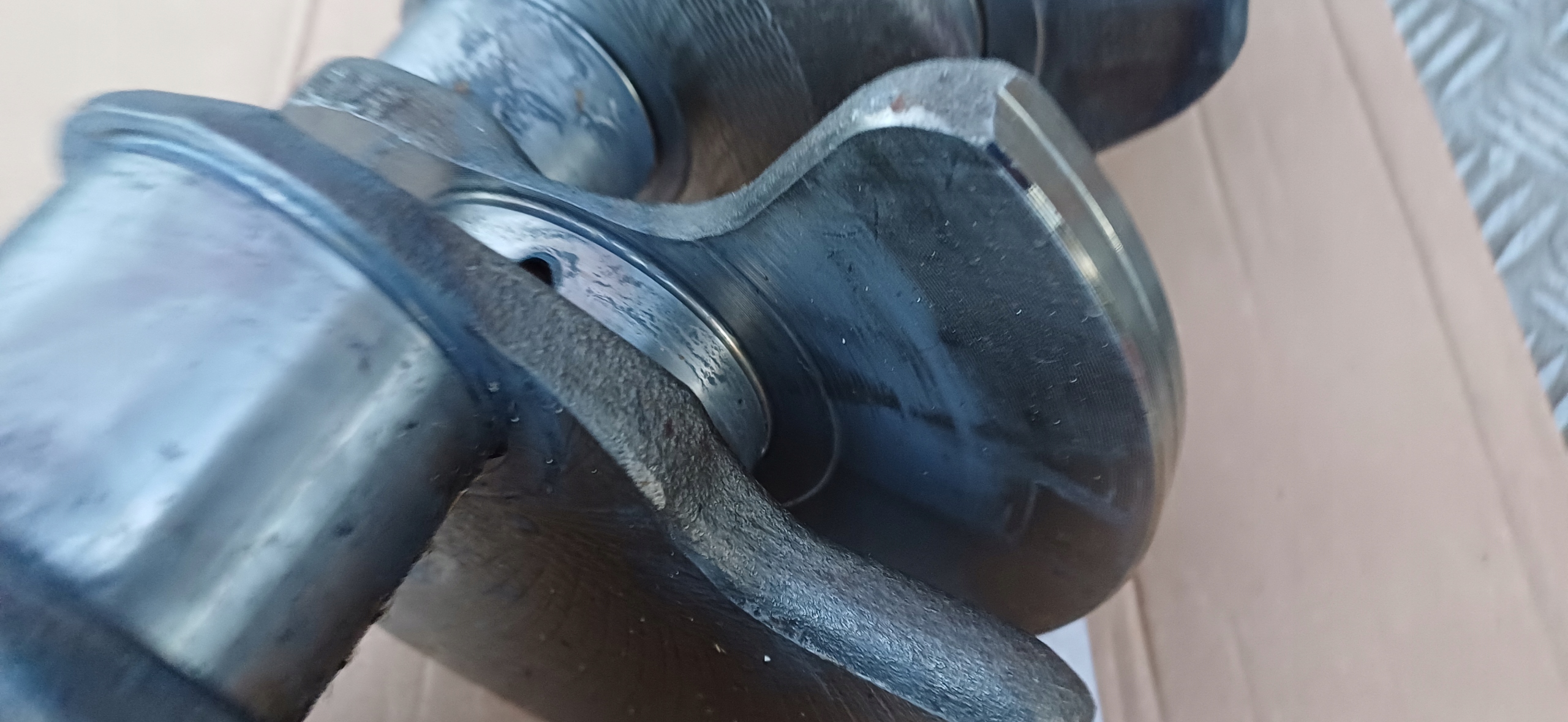 AUDI A6 C5 4.2 V8 crank 770