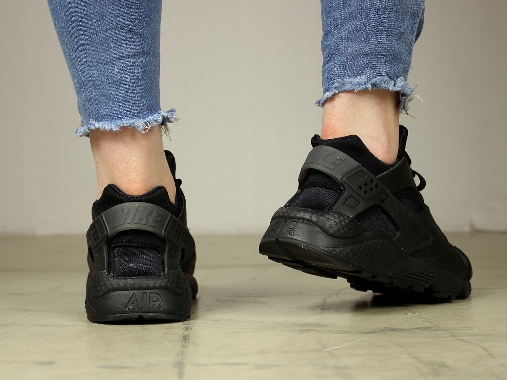 Nike huarache black hot sale damskie