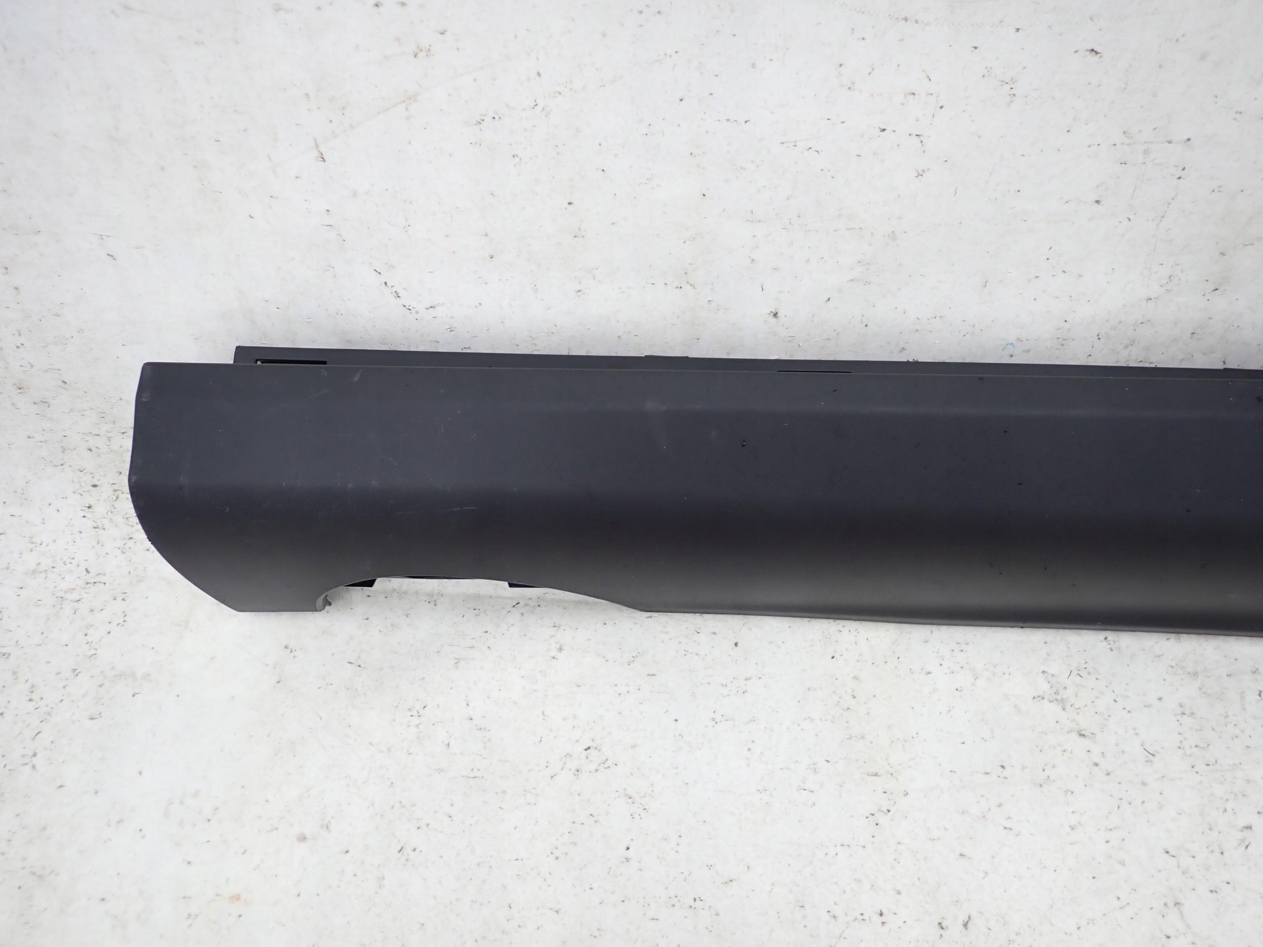 VOLVO XC60 and 08-13 moulding threshold left threshold left