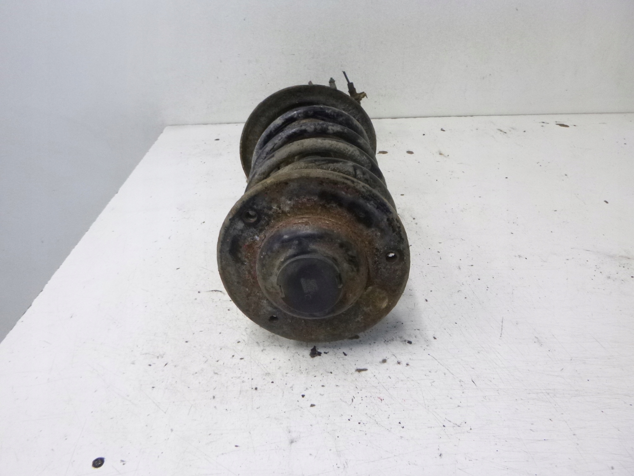 shock absorber front left Opel Signum Vectra 2.2 04r