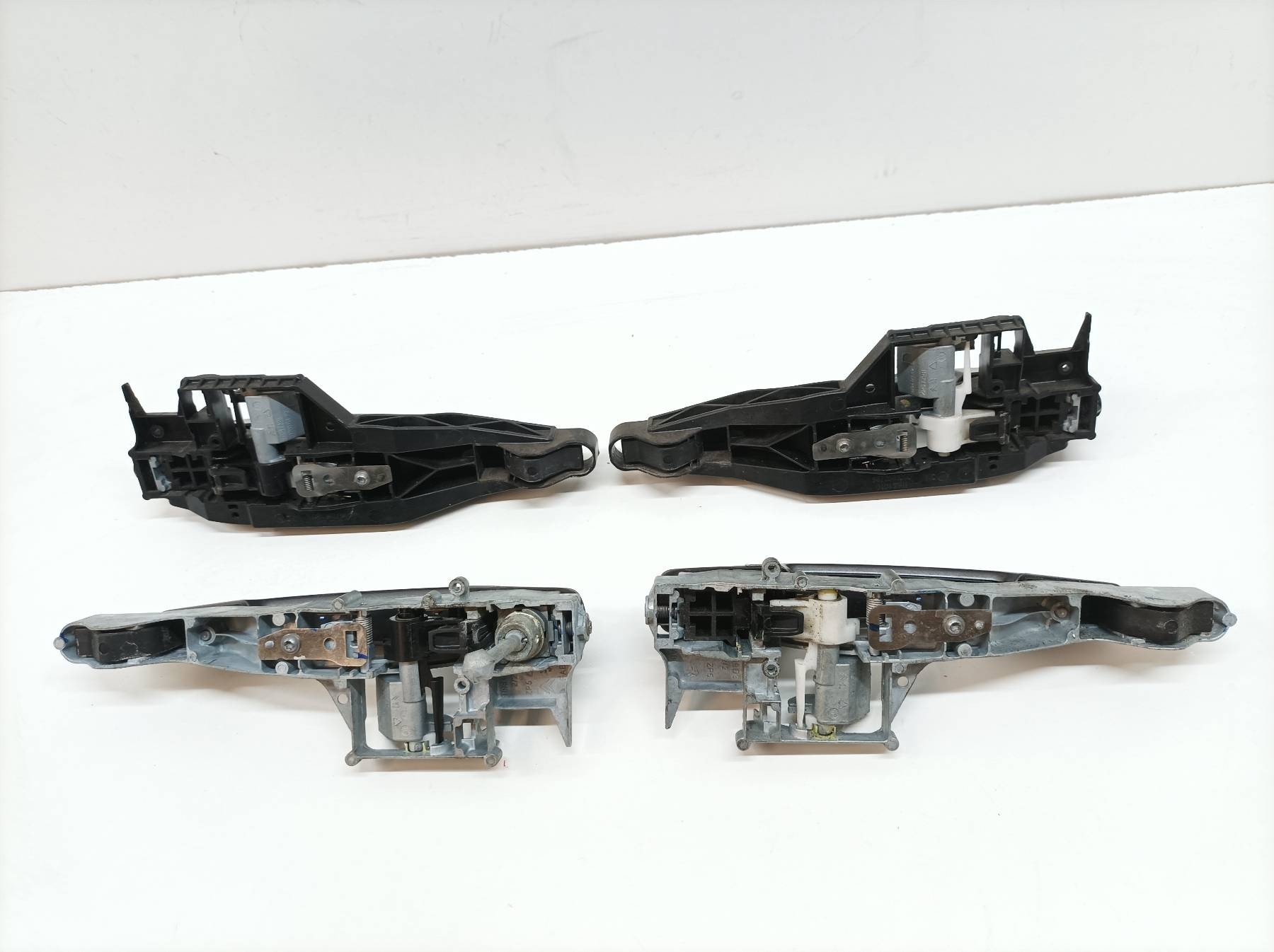 handle exterior left right front rear part KOMPLET EVL Peugeot 2008 and