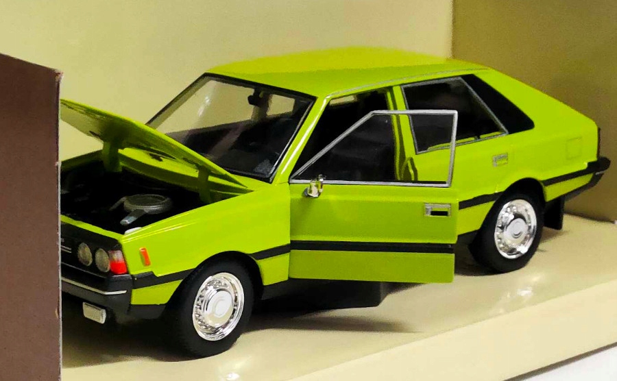 Welly Model Auta Fso Polonez 1500 Mr 1978 Měřítko 1:24 Otevírací Maska
