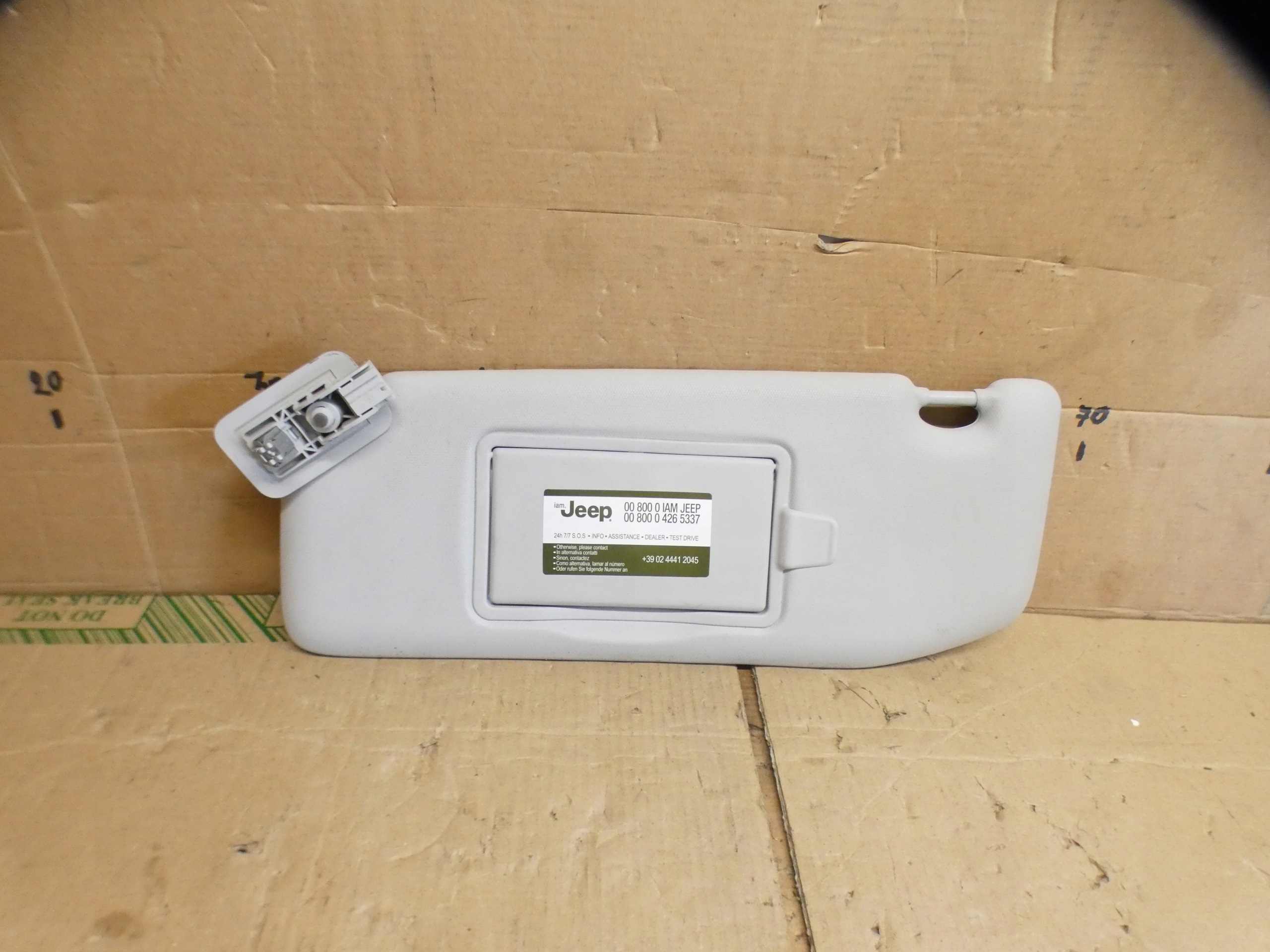 AVENGER 25R cover PRZECIWSLONECZNA visor visor left right EUROPA