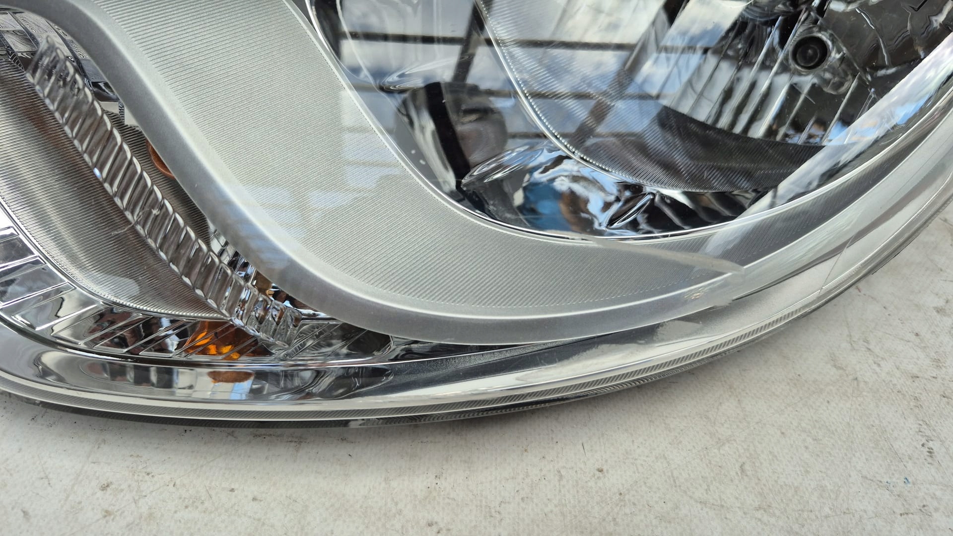 HYUNDAI I10 and LIFT 10-13 light left front front