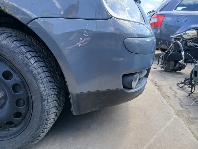 front bumper VW TOURAN 1 NR LAK LA7X
