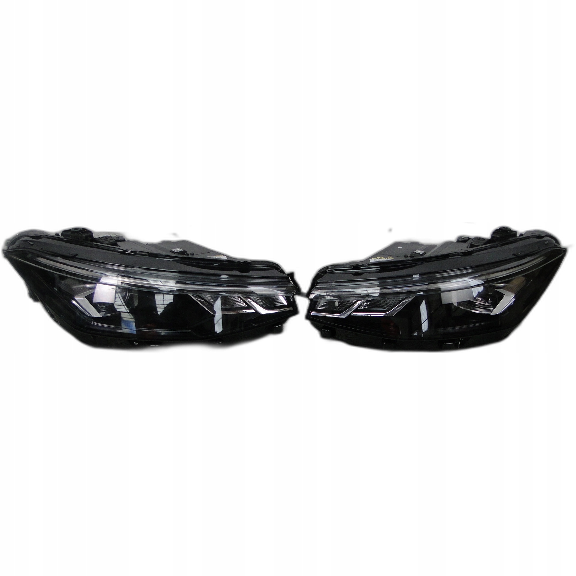 VW PASSAT 3J1 REFLEKTORY FULL LED 3J1941006 3J1941005