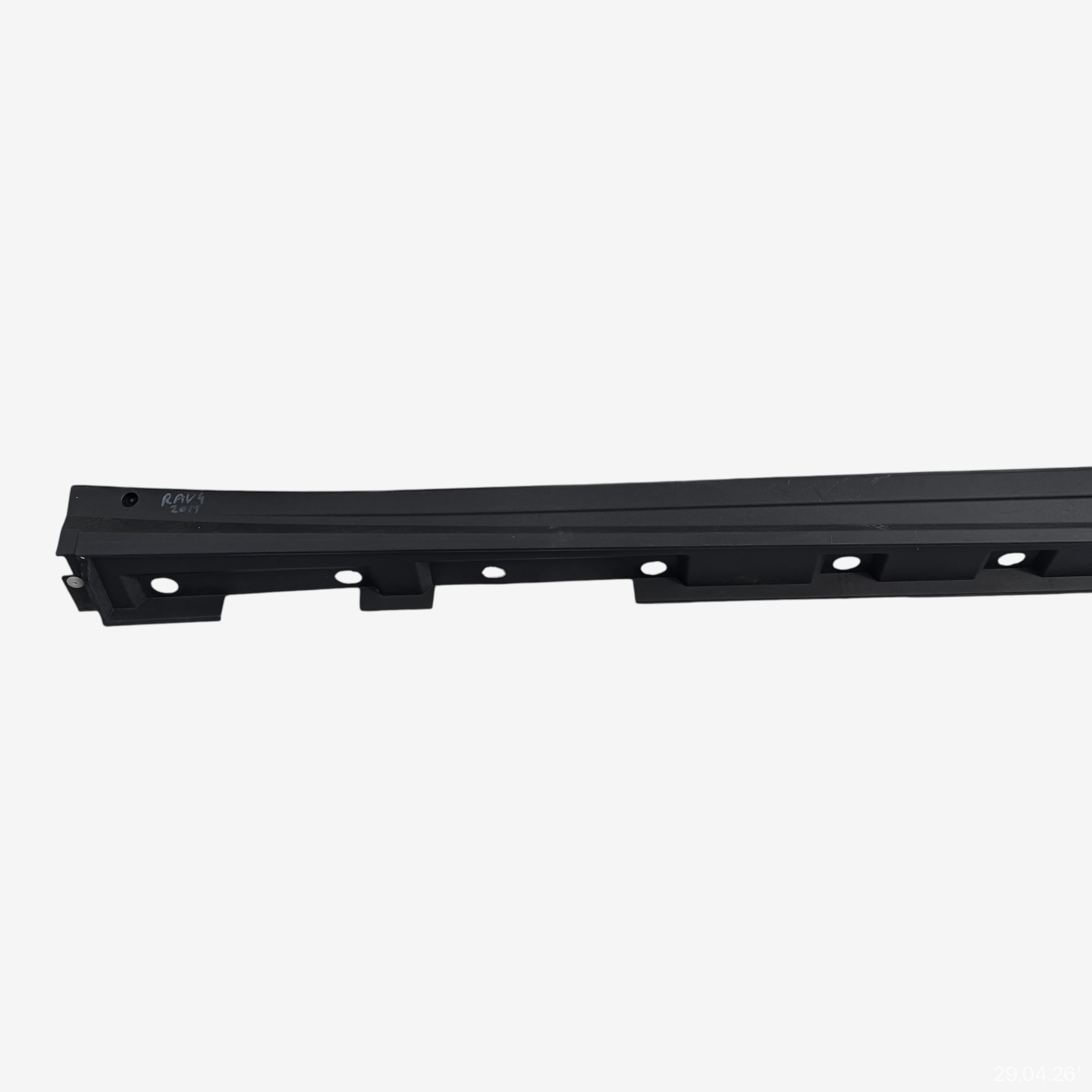 moulding threshold right threshold TOYOTA RAV4 V 75850-42030