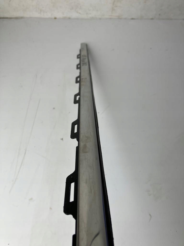 moulding CHROM door PEUGEOT 208 right front 5D