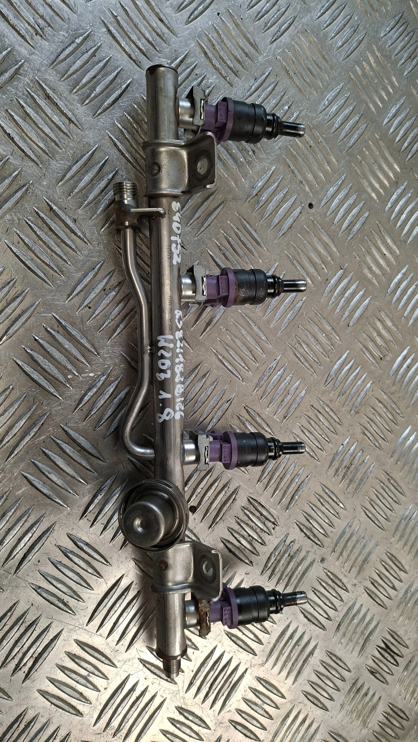injection ramp MERCEDES W203 1.8K
