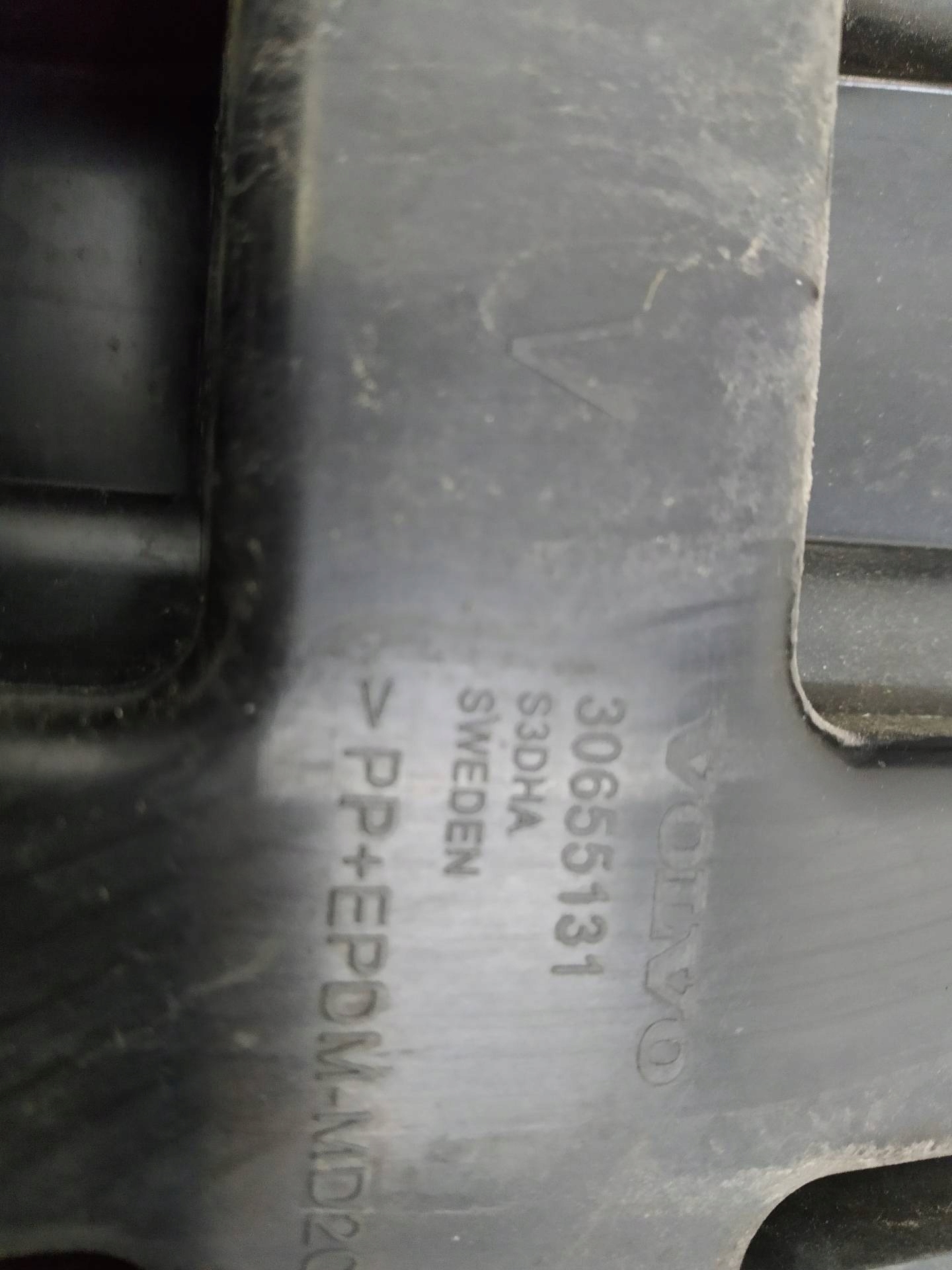 bumper bracket rear part Volvo S80 II (2006-)