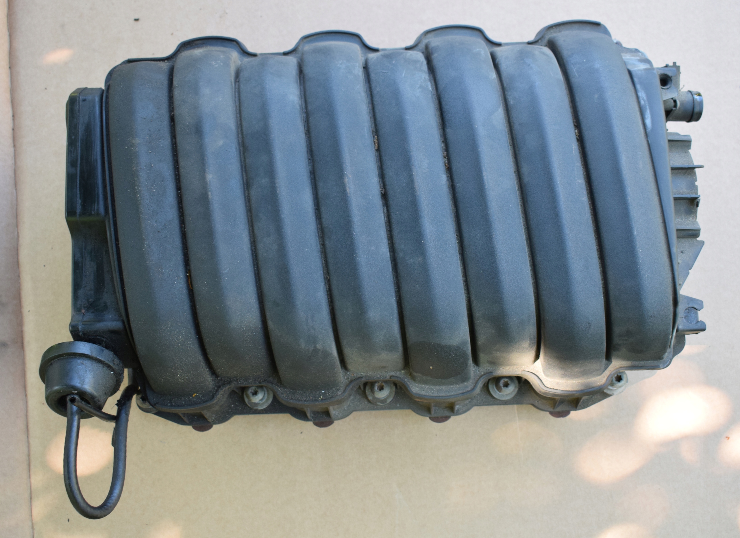 94811001602 9PA - PORSCHE CAYENNE И 7L5 LIFT 4.8 ВПУСКНОЙ КОЛЛЕКТОР