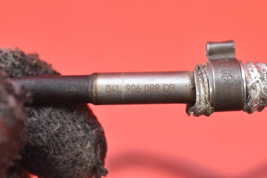 Sensor TEMPERATURY Gase 04L906088DR AUDI A4 B8 2.0 TDI 190 KM LIFT 11-16