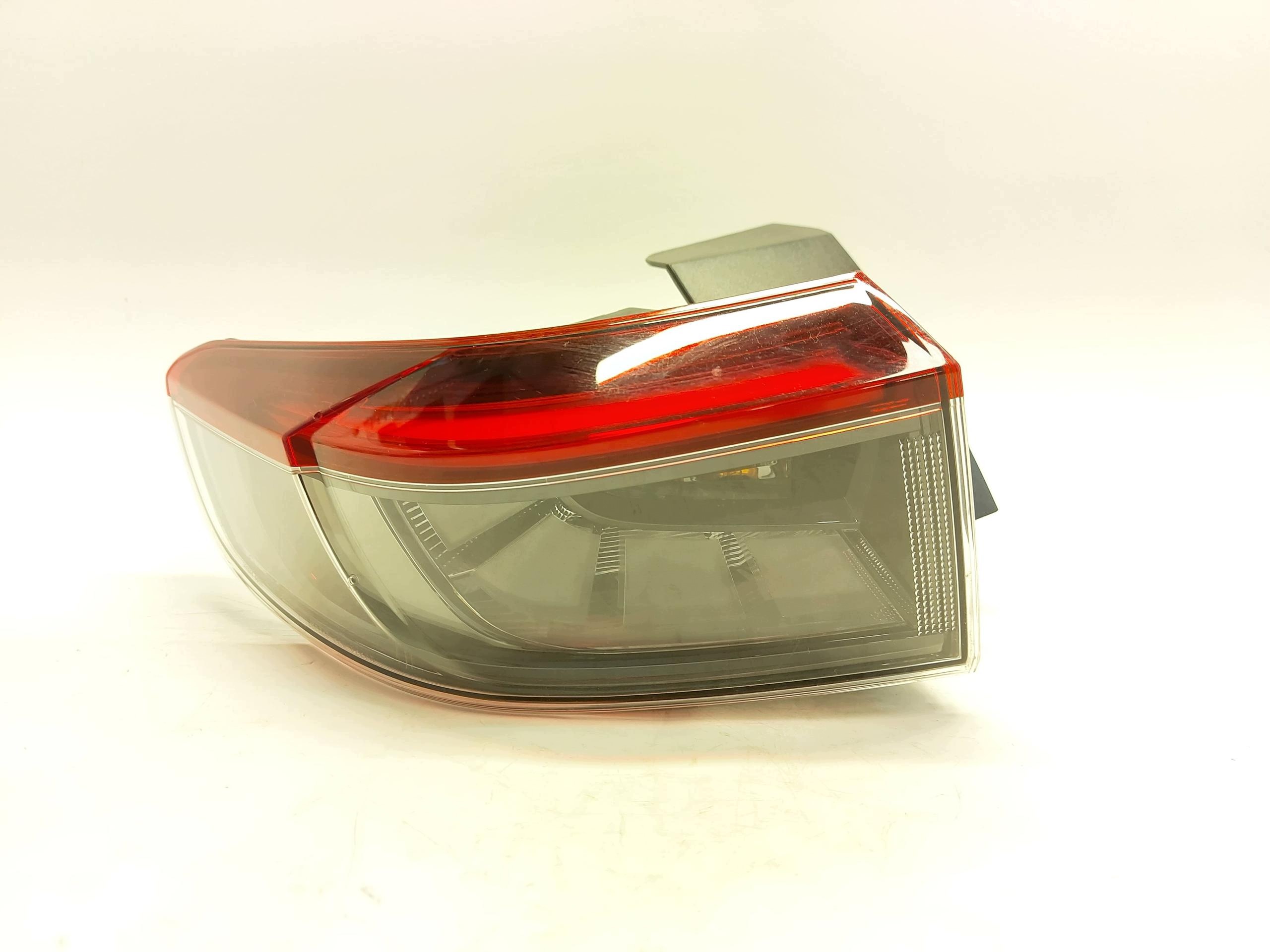 Honda HR-V III eHEV light left rear part rear w for fender