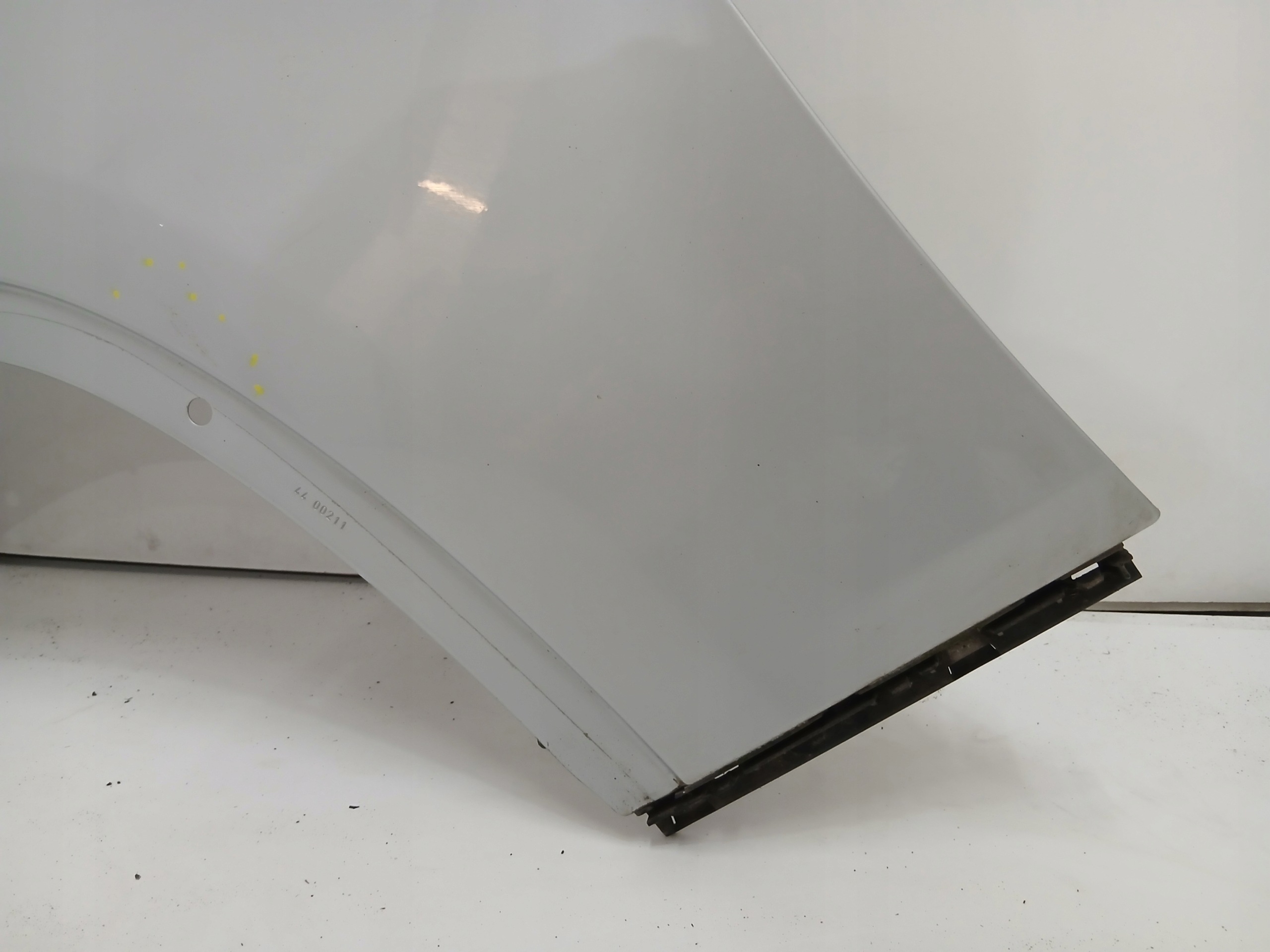 fender left front BMW X1 E84 LIFT A83