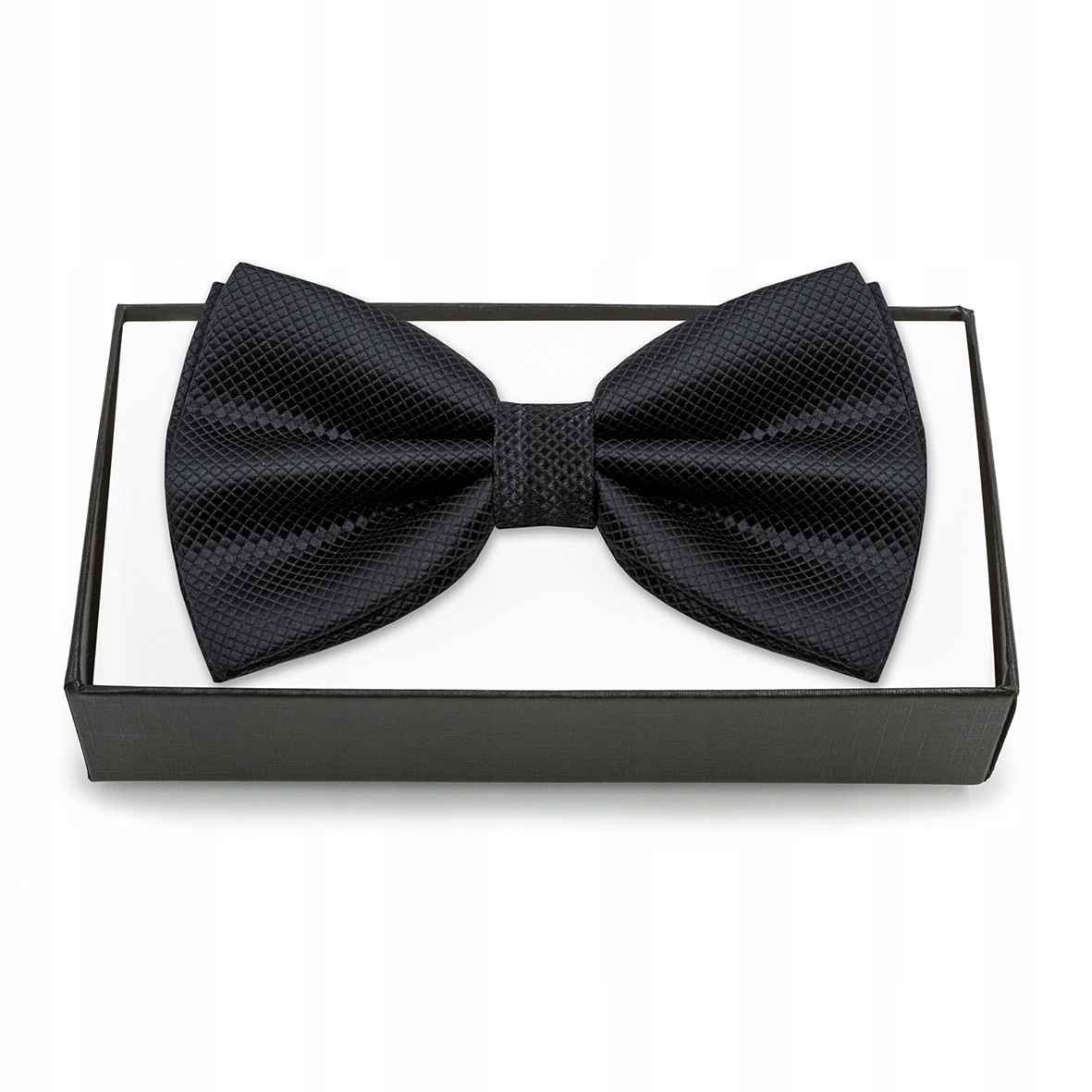 

Muszka męska czarna mucha w pudełku