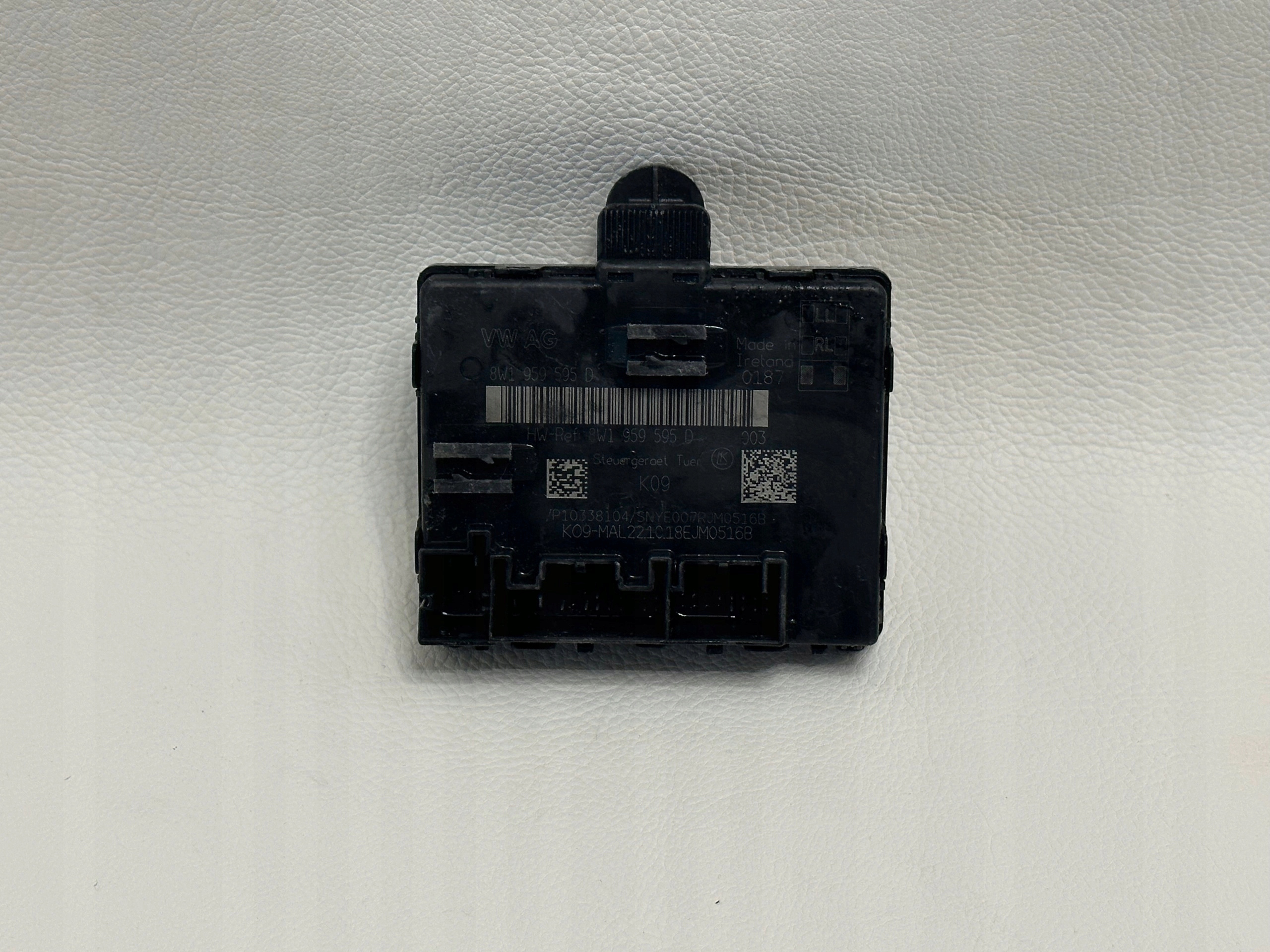 Volkswagen Arteon control unit door 8W1959595D