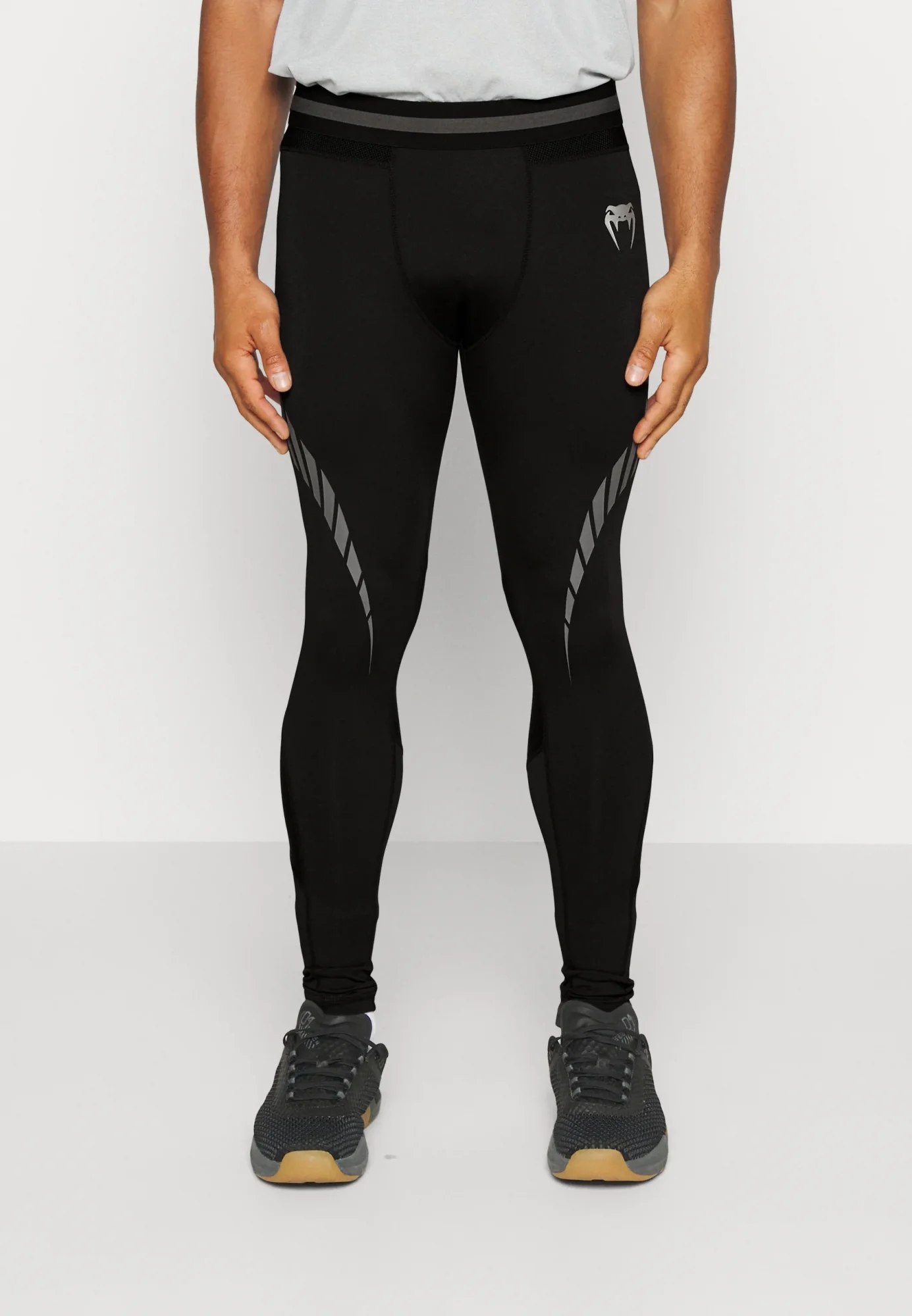 Venum Leginsy Jaws 2.0 Spats Black XL