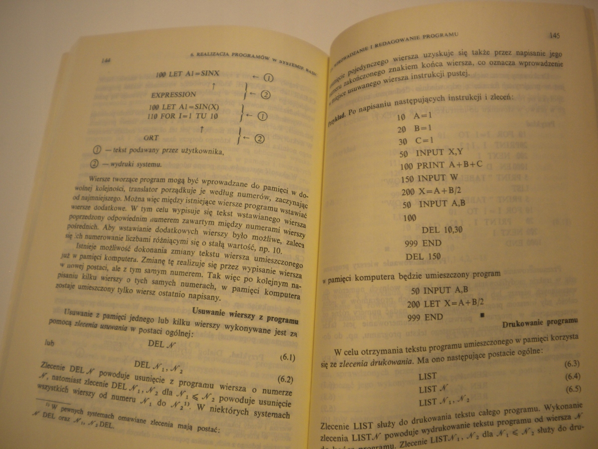 Programowanie w języku BASIC ZBIGNIEW CZECH, KRZYSZTOF NAŁĘCKI, WOŁEK, Rok wydania 1985