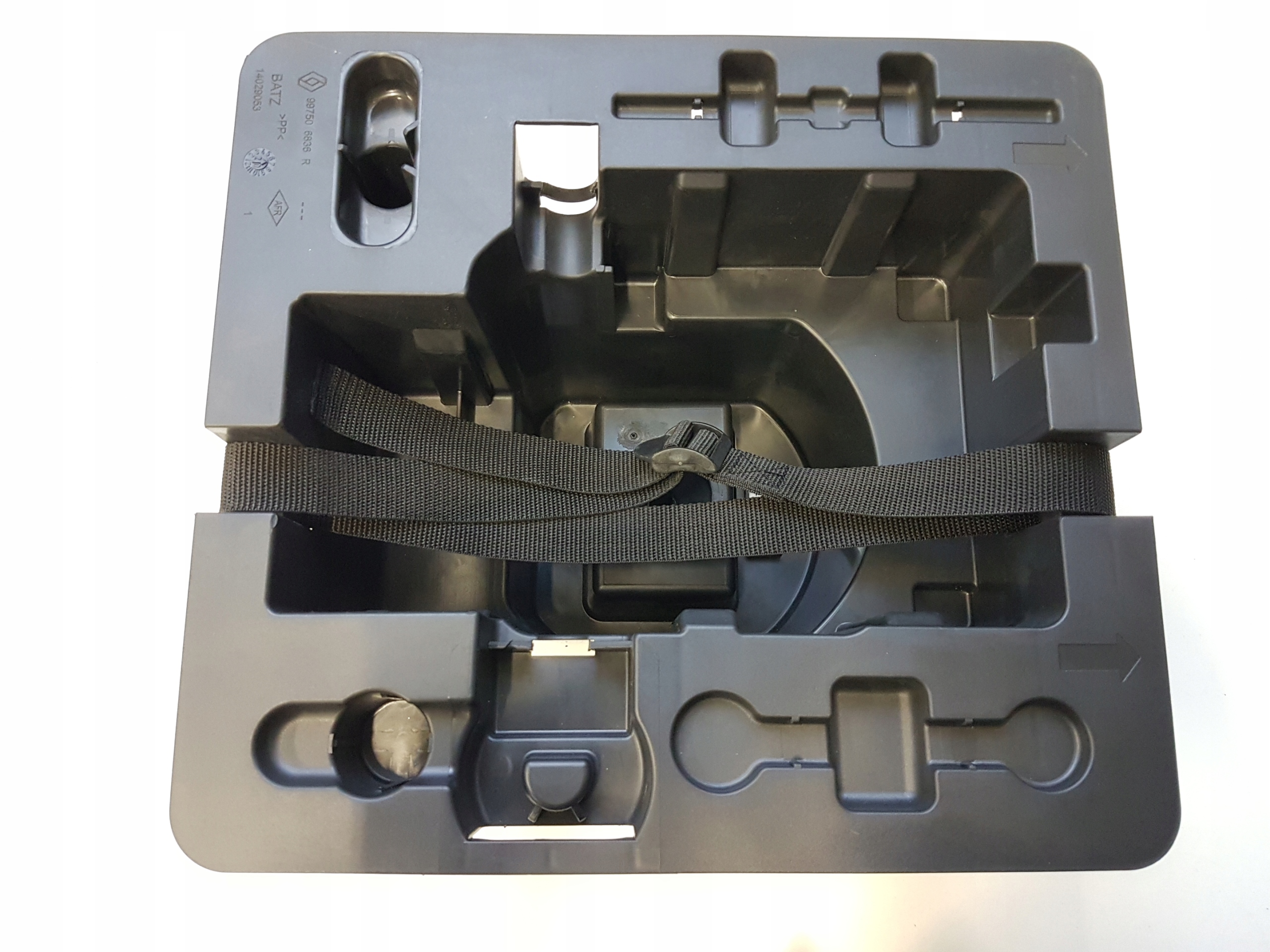 WKŁAD BAGAŻNIKA RENAULT CAPTUR II 19-